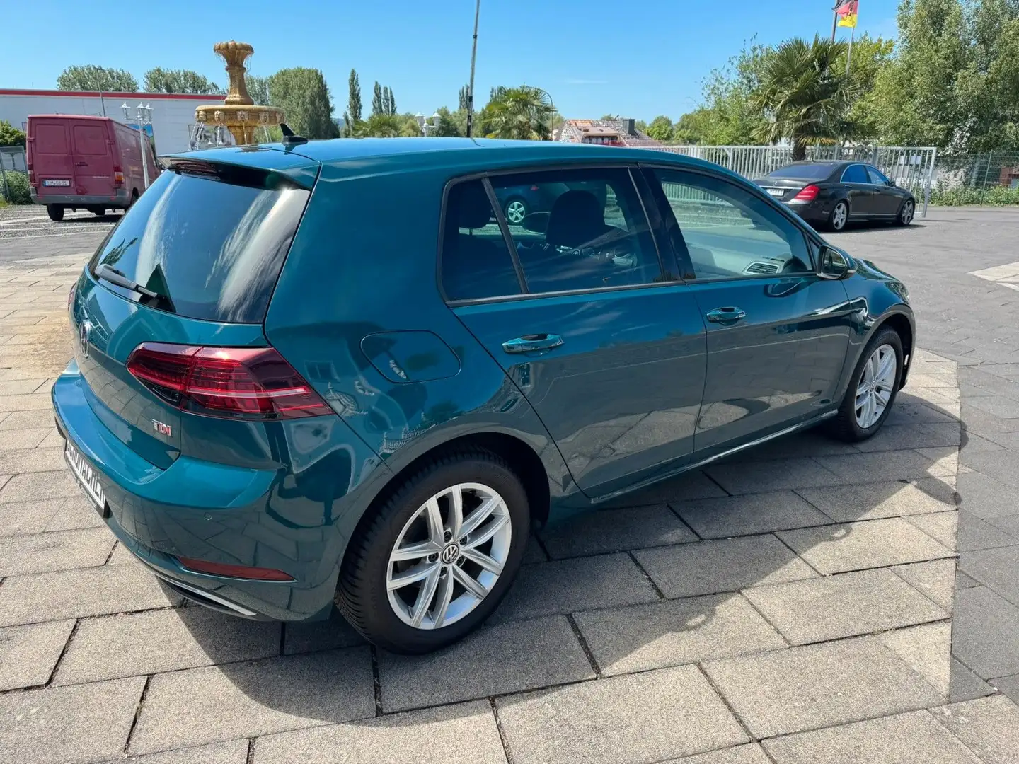 Volkswagen Golf 7 Comfortline 1.6TDI mit ACC und Garantie! Verde - 2