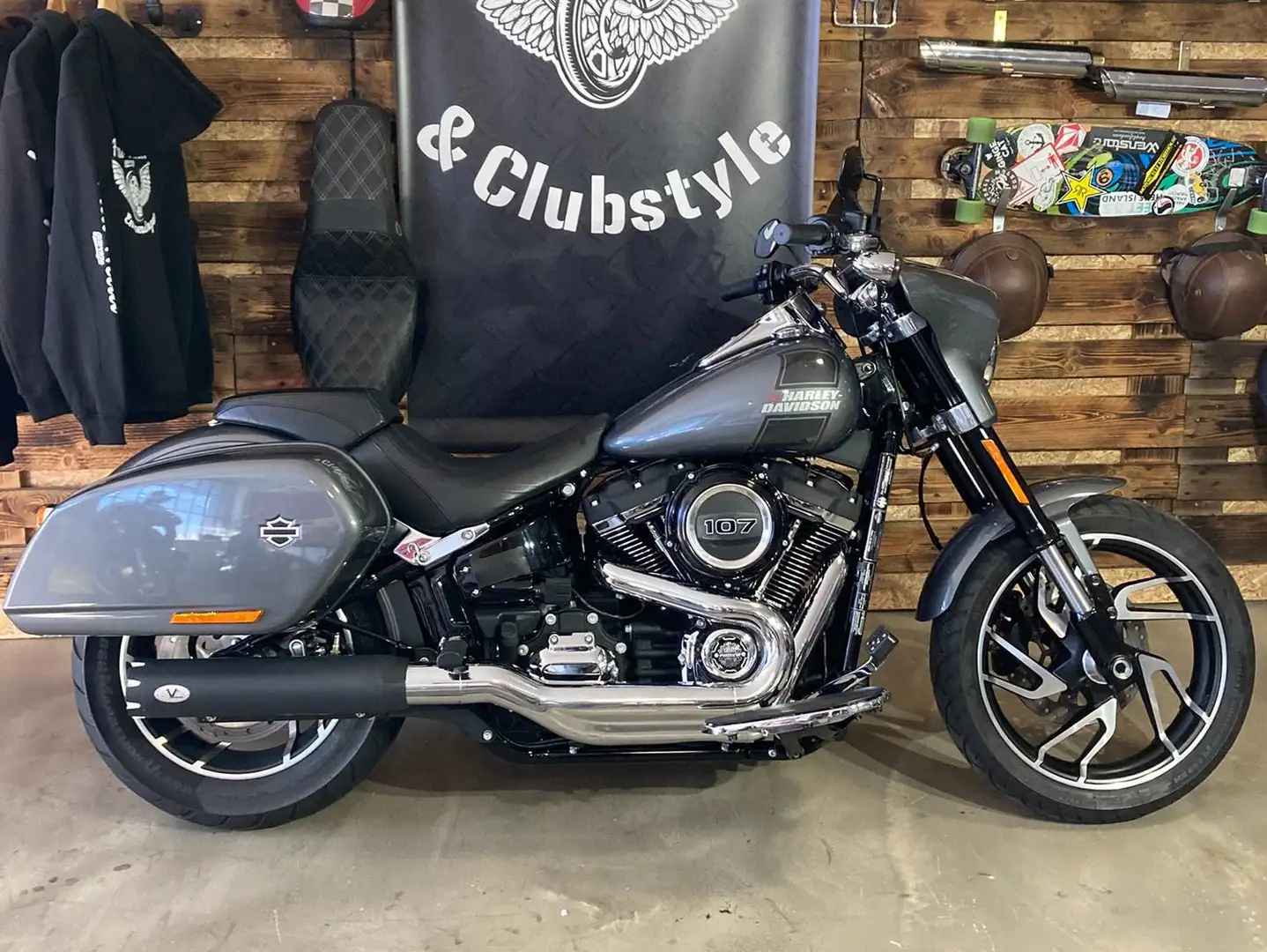 Harley-Davidson Sport Glide M8 5HD Gri - 1