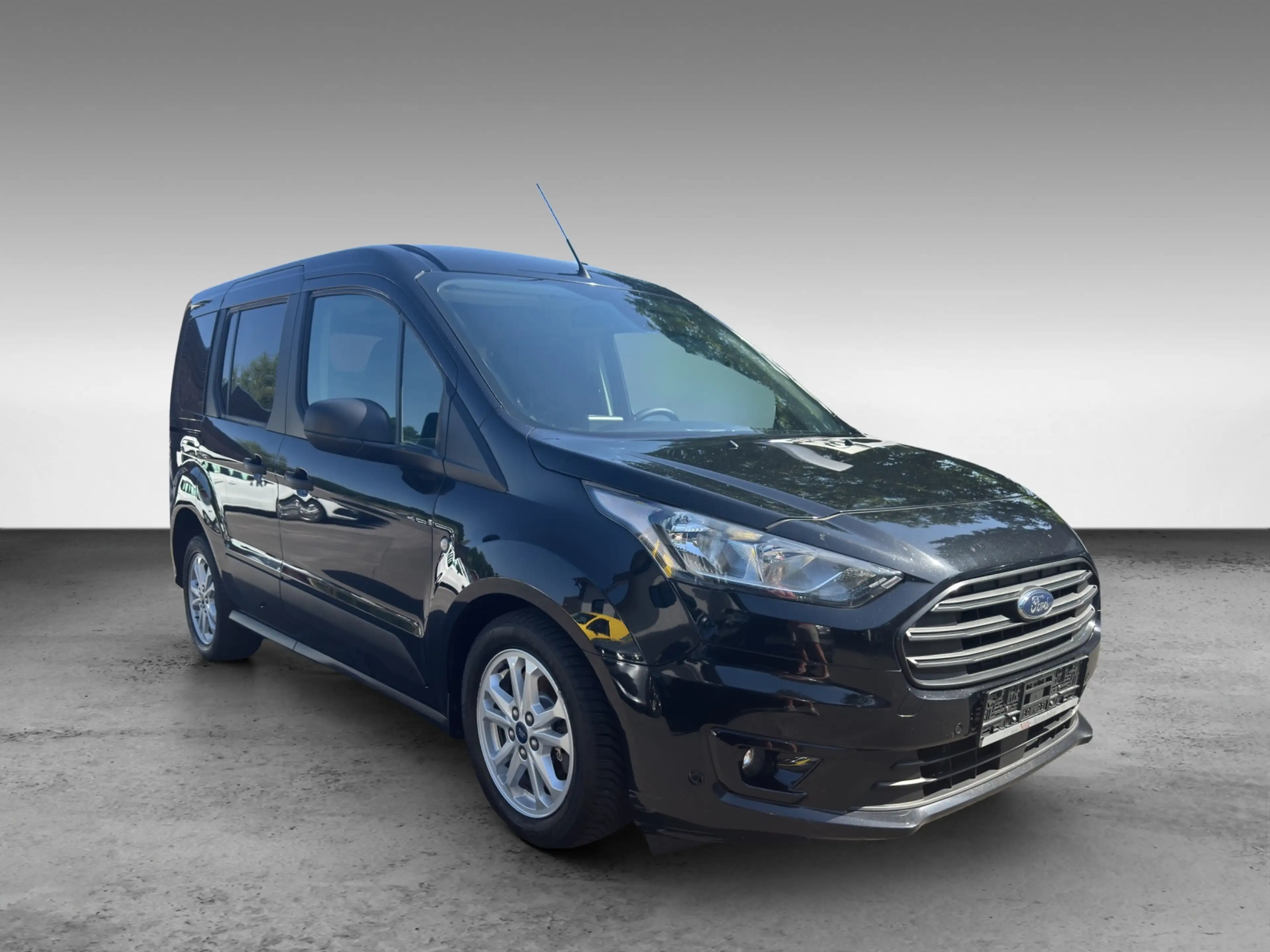 Ford Tourneo Connect Trend Autom Navi Klima StHz.Kamera — photo 2