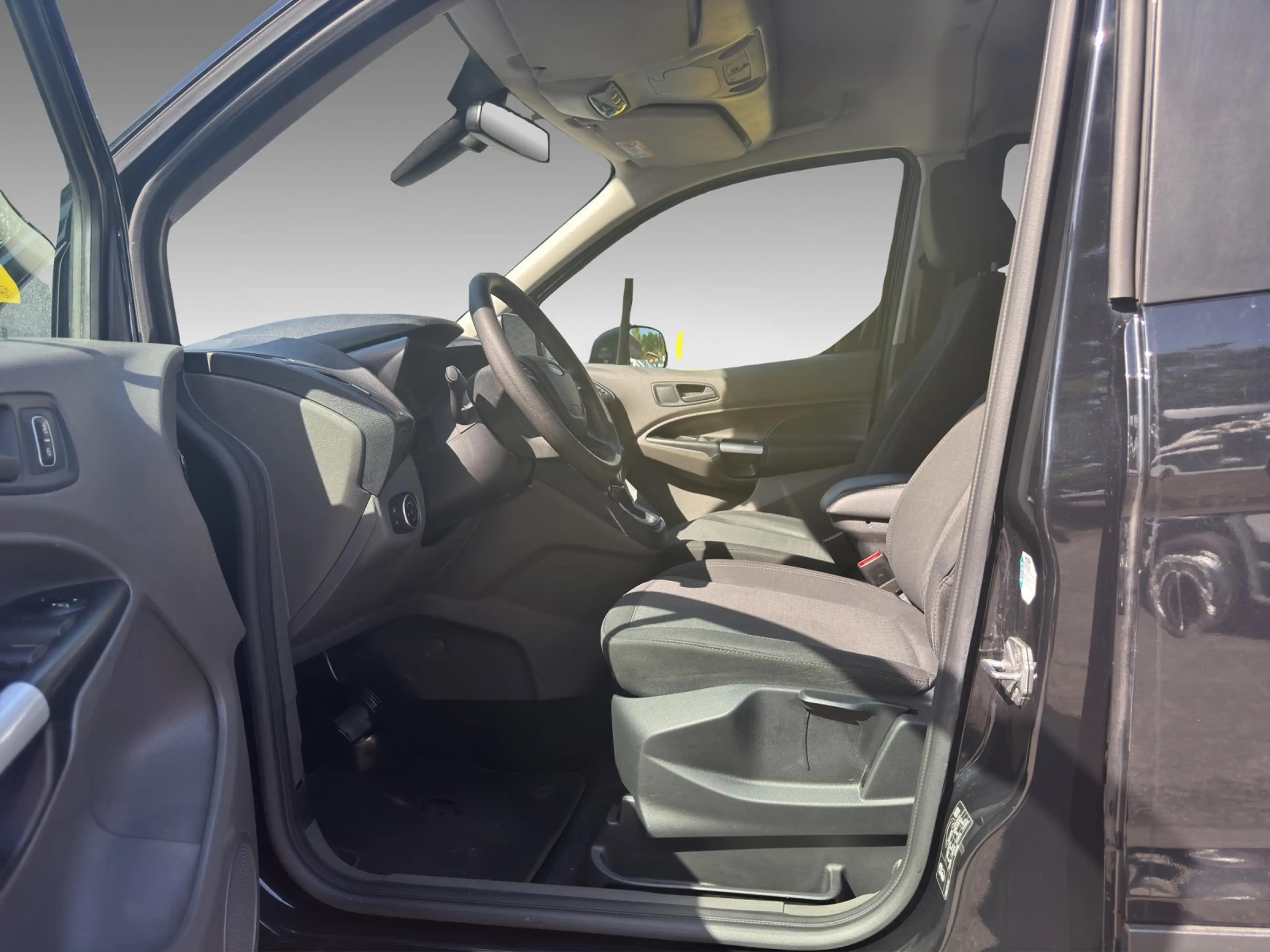 Ford Tourneo Connect Trend Autom Navi Klima StHz.Kamera — photo 5