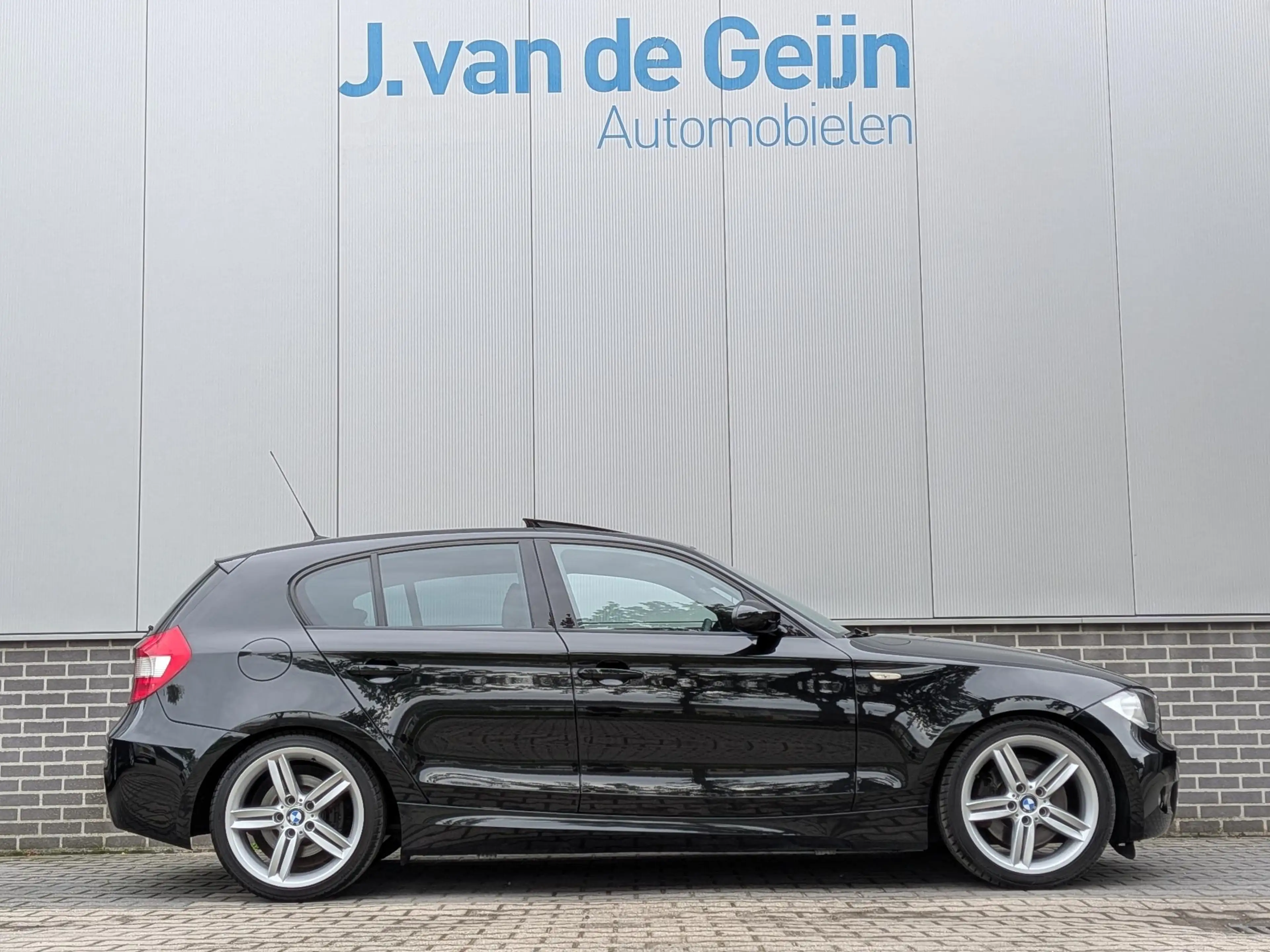 BMW 130 1-serie 130i Cup | M-Pakket | Schuifdak | Unieke k — photo 6