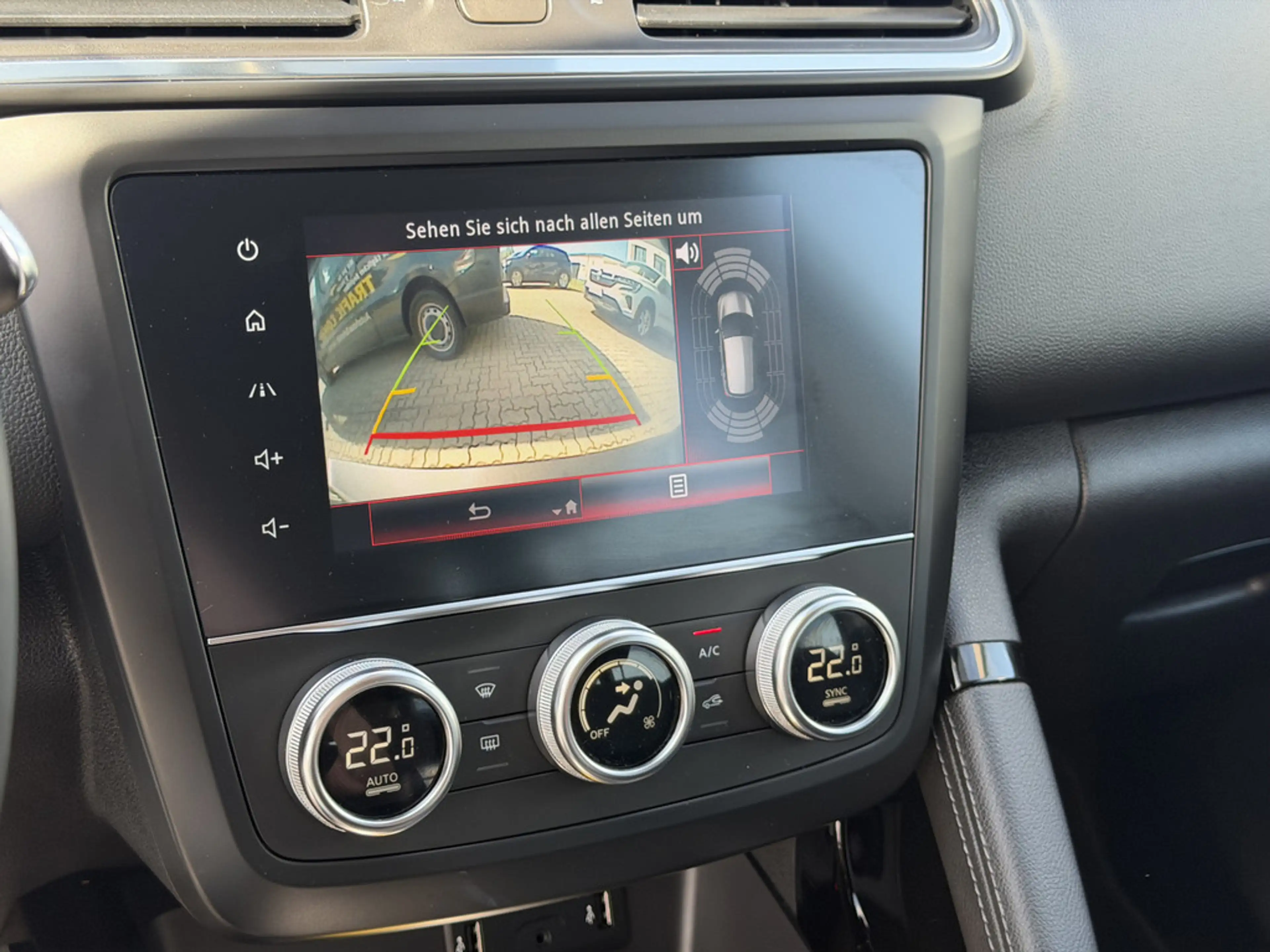 Renault Kadjar 1.3 Business Edition EDC — photo 12