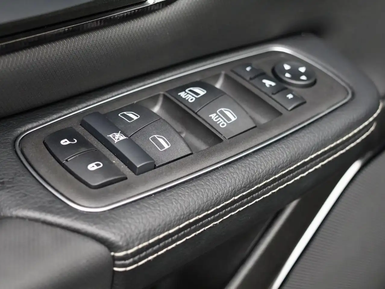 Dodge RAM 2024 — фото 19