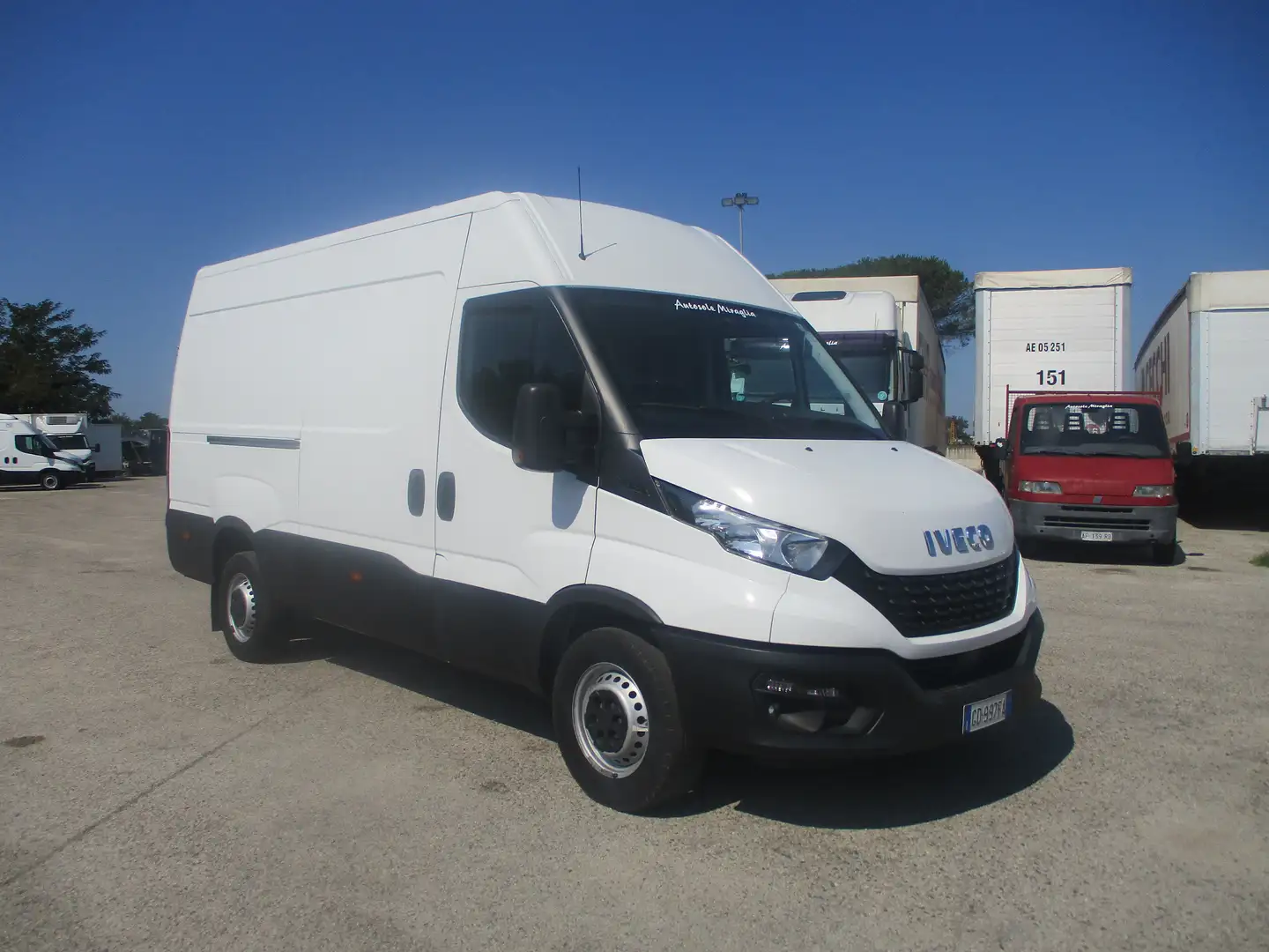 Iveco Daily 35 S 16 2.3 160CV E6D FURGONE P.3520 **NUOVISSIMO* Bianco - 1