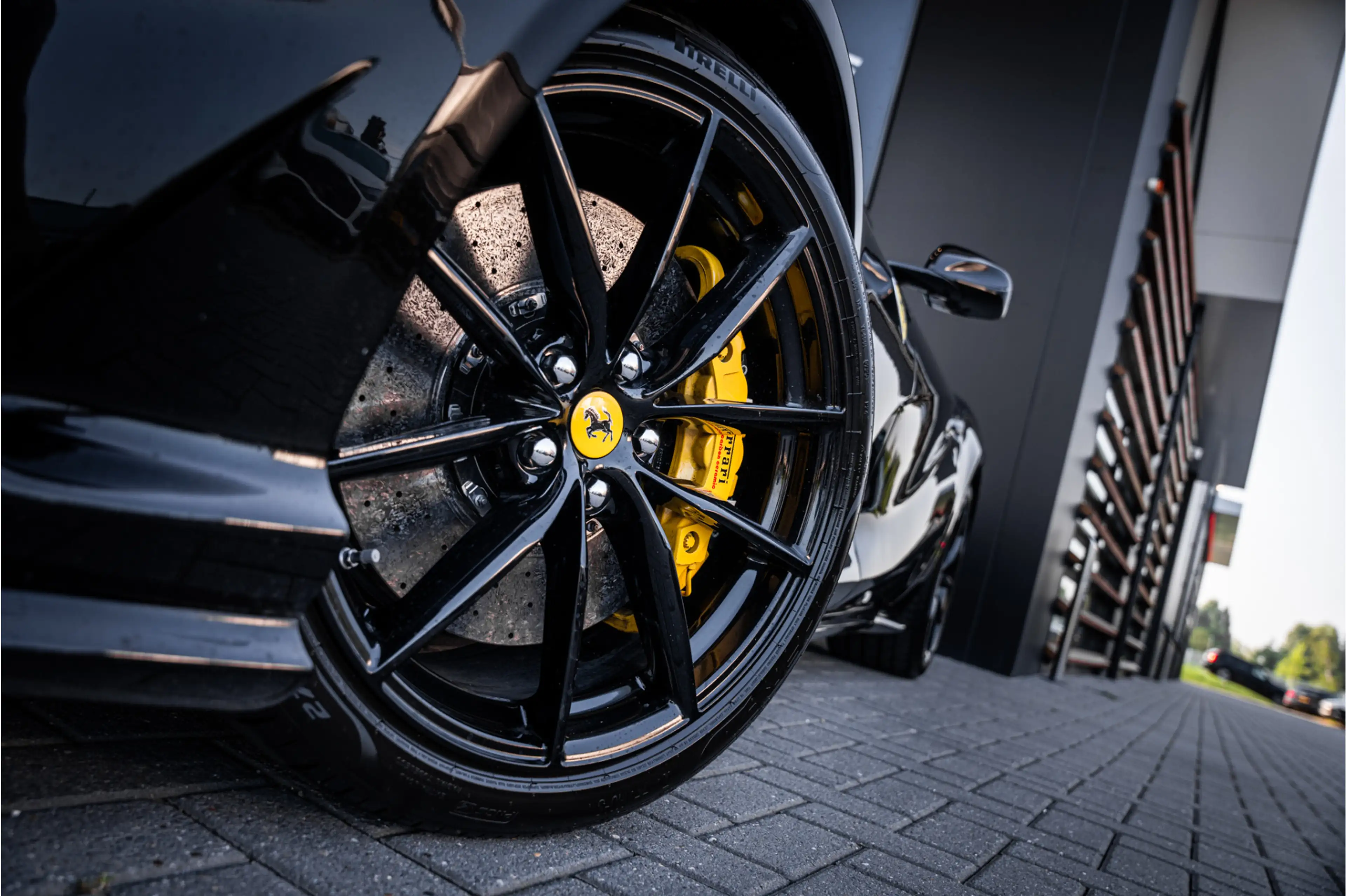 Ferrari 812 6.5 V12 Superfast HELE - Racing seats l Passenger — photo 49