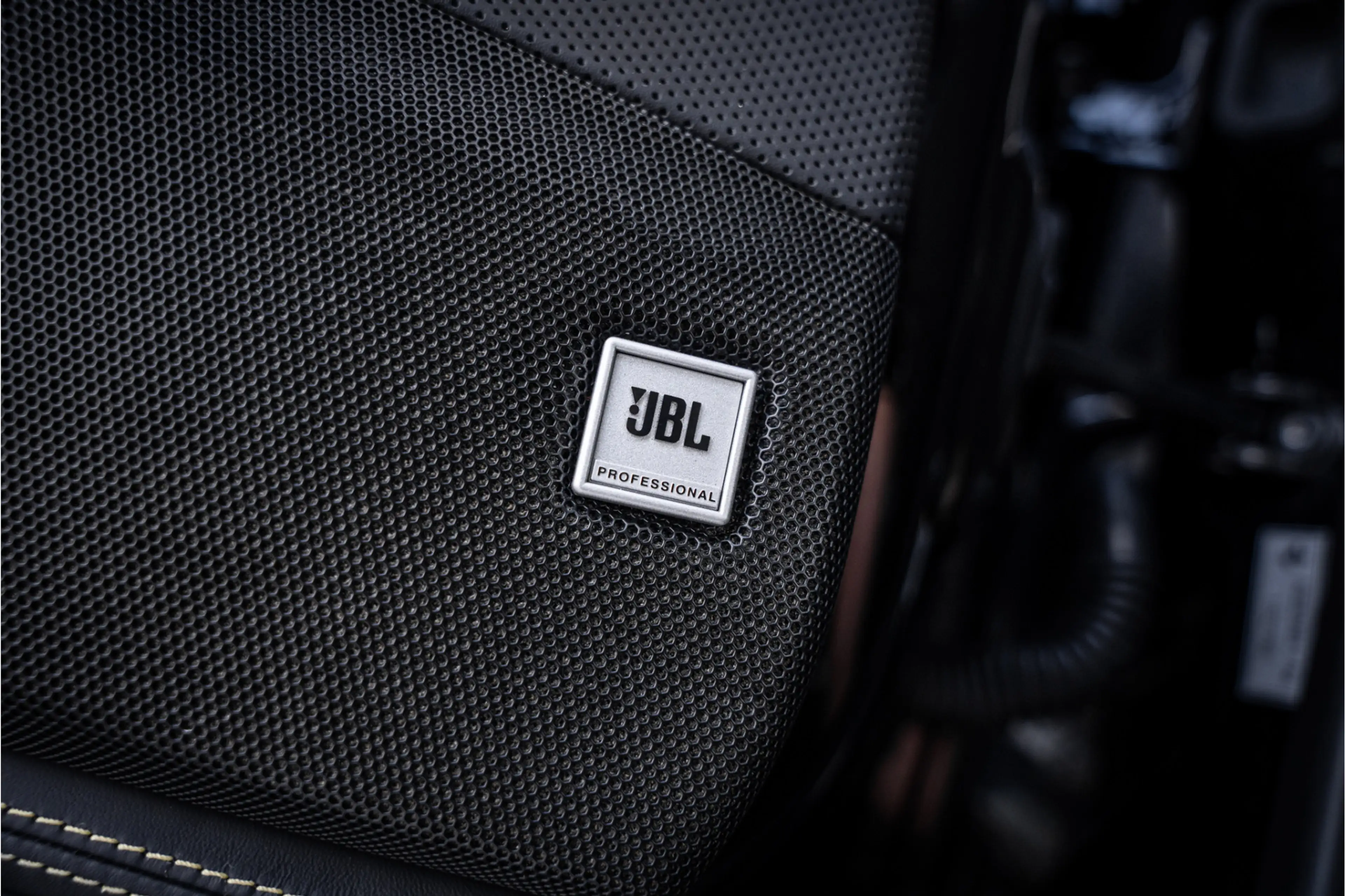 Ferrari 812 6.5 V12 Superfast HELE - Racing seats l Passenger — photo 23