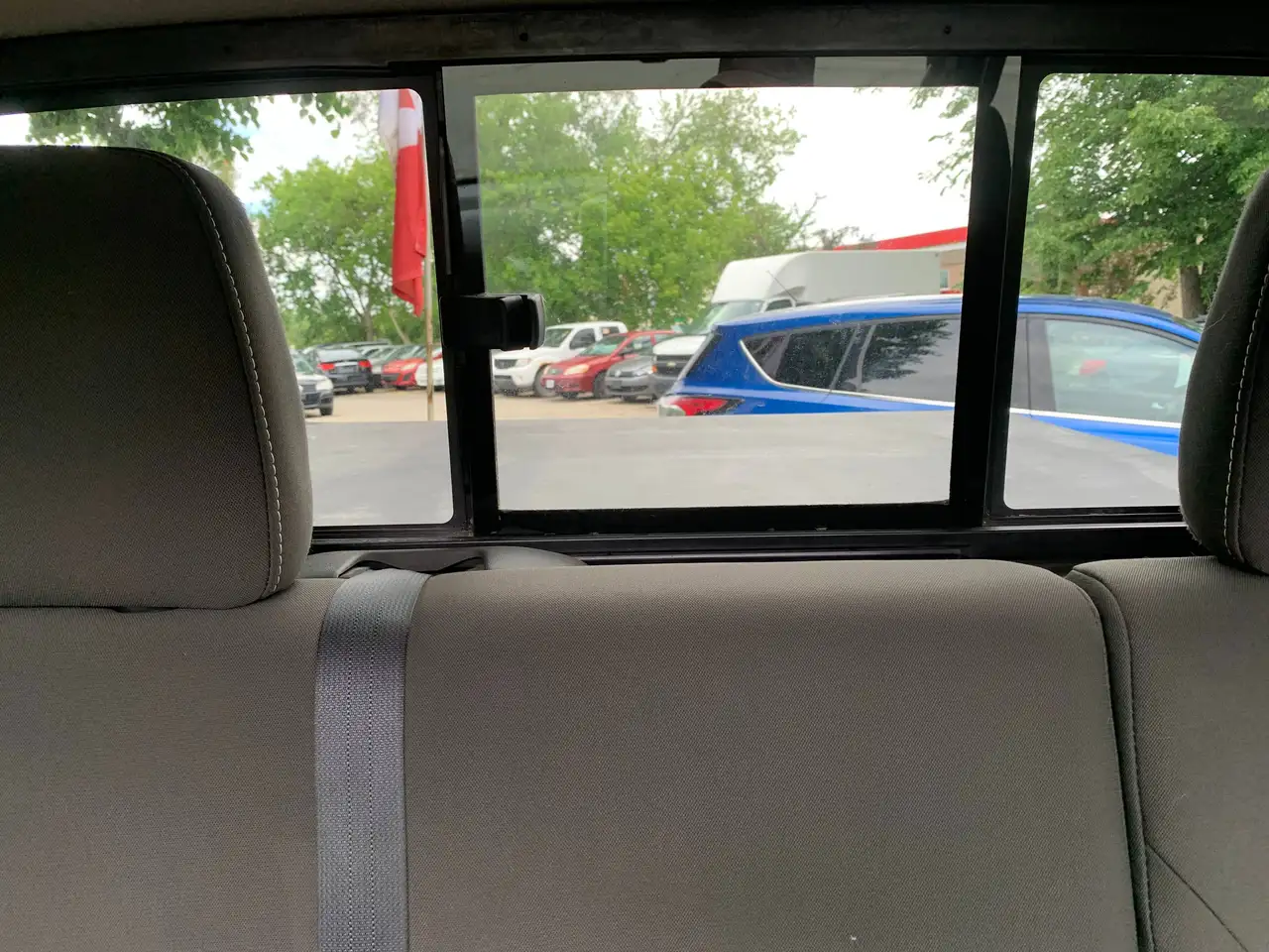 Nissan Frontier снимка Nissan Frontier