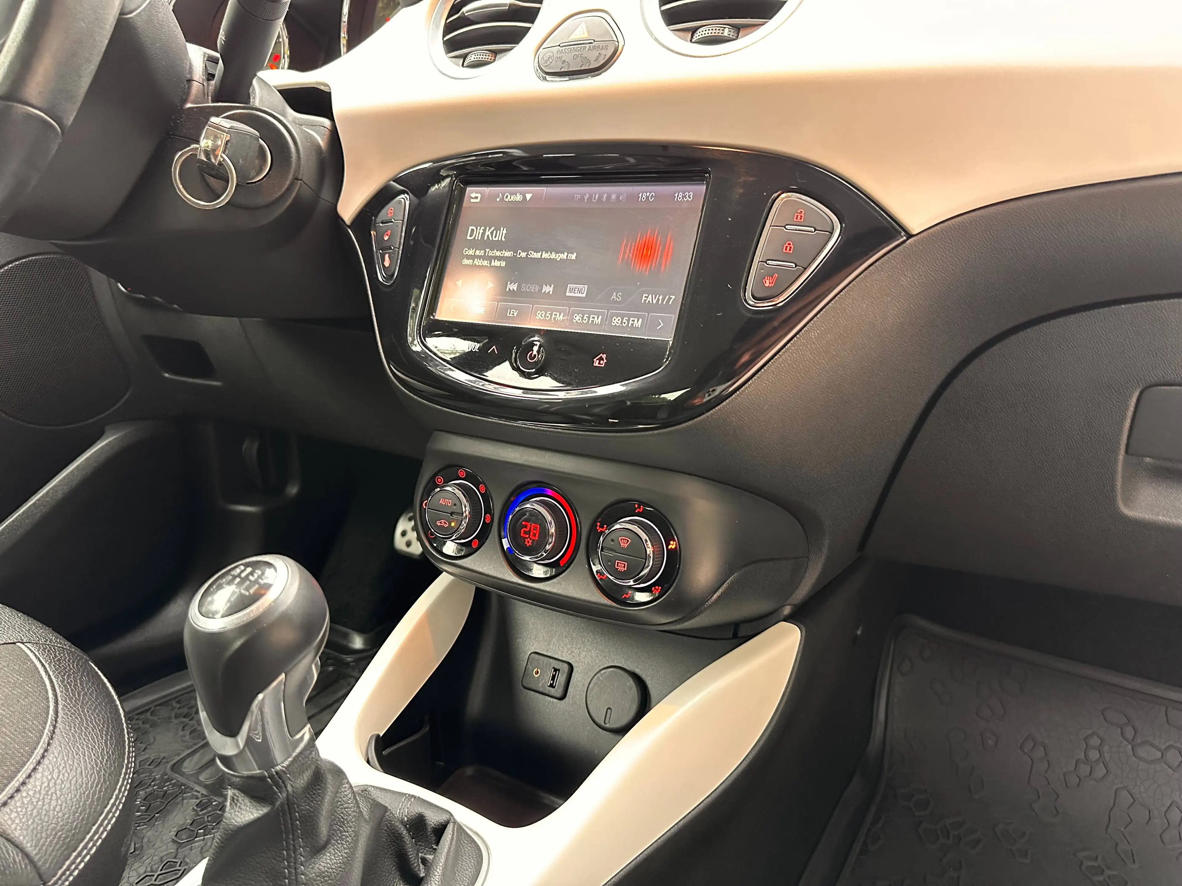 Opel Adam Slam — photo 13