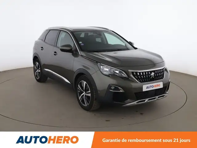 Peugeot 3008 view 8