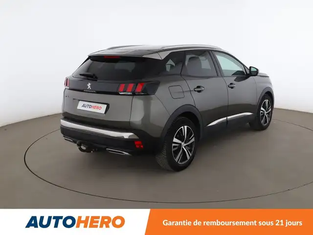 Peugeot 3008 view 6