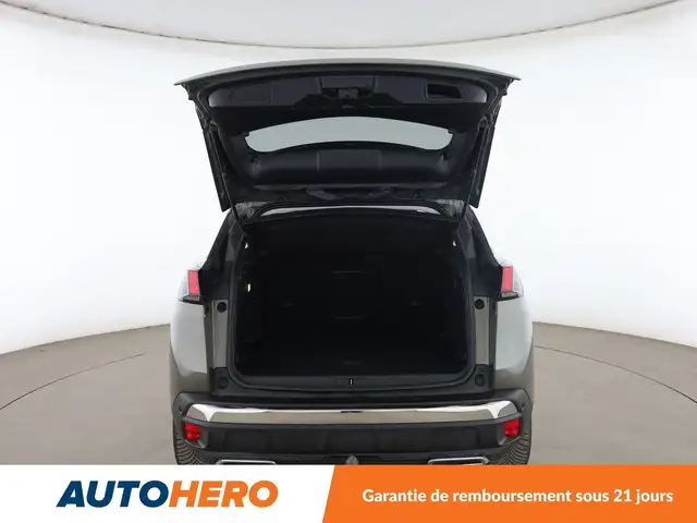 Peugeot 3008 view 16