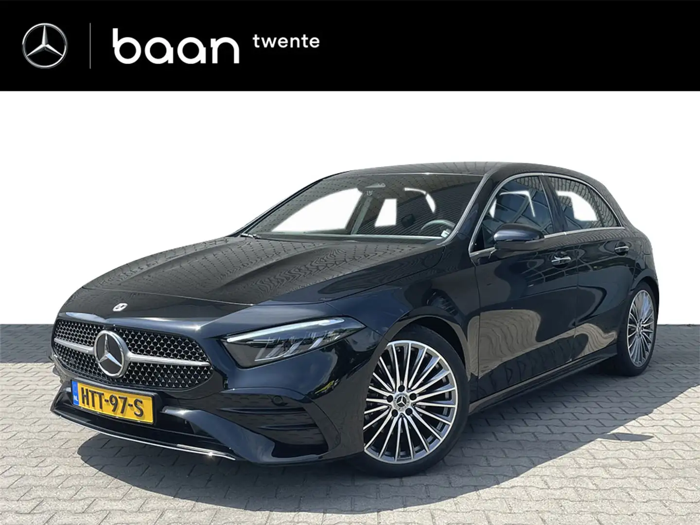 Mercedes-Benz A 180 A AMG Line l Advanced Sound System l Augment Reali Zwart - 1