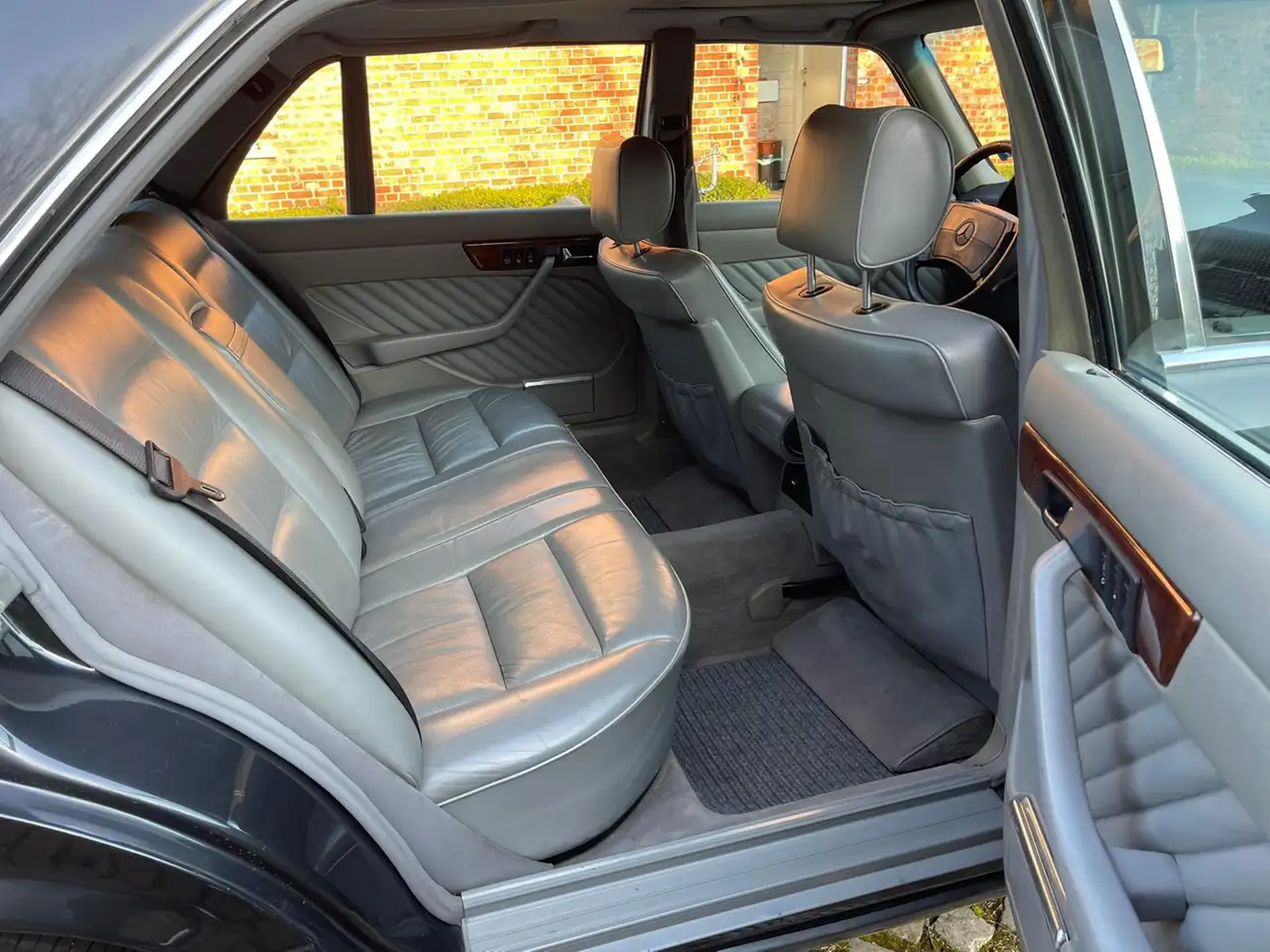Mercedes-Benz S 560 SEL, foto 11