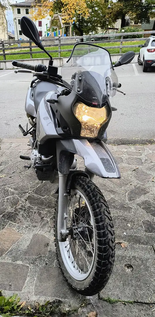 Aprilia Pegaso 650 Trail Szürke - 2
