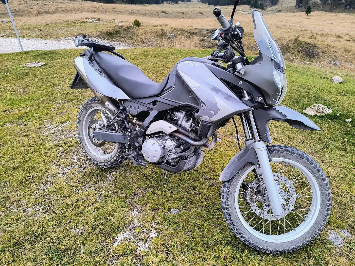 Aprilia Pegaso 650 Trail Szürke - 1