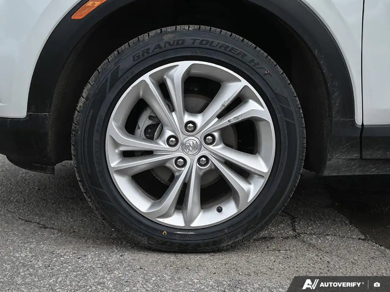 Buick Encore снимка Buick Encore