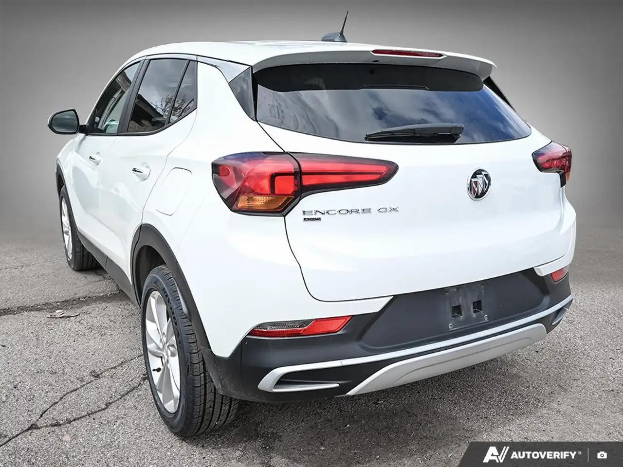 Buick Encore снимка Buick Encore