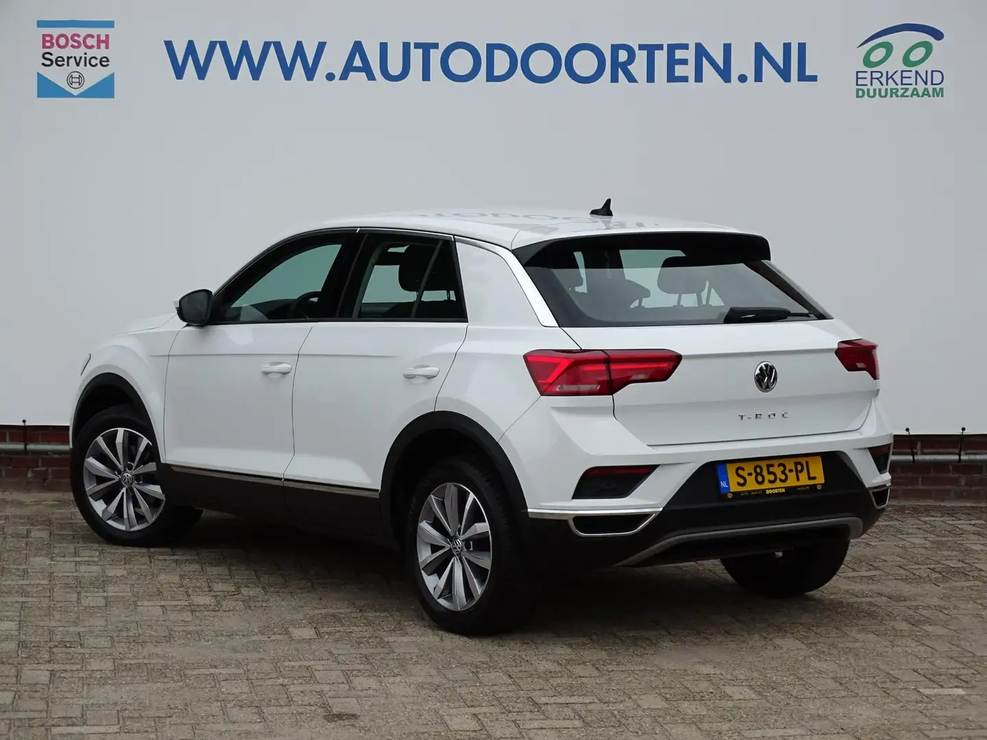 Volkswagen T-Roc 1.5 TSI Sport Business |NAV|Stoelverw|Nieuwstaat Wit - 2