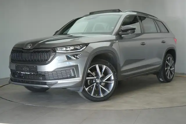 Skoda Kodiaq view 3