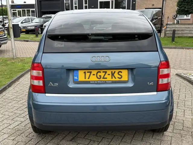 Audi A2 view 10