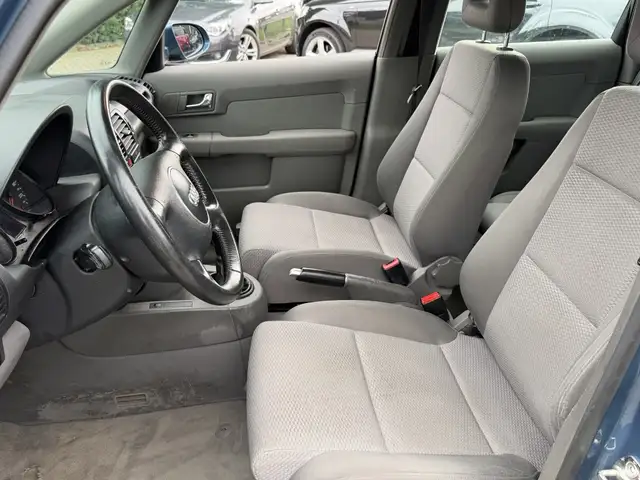 Audi A2 view 4