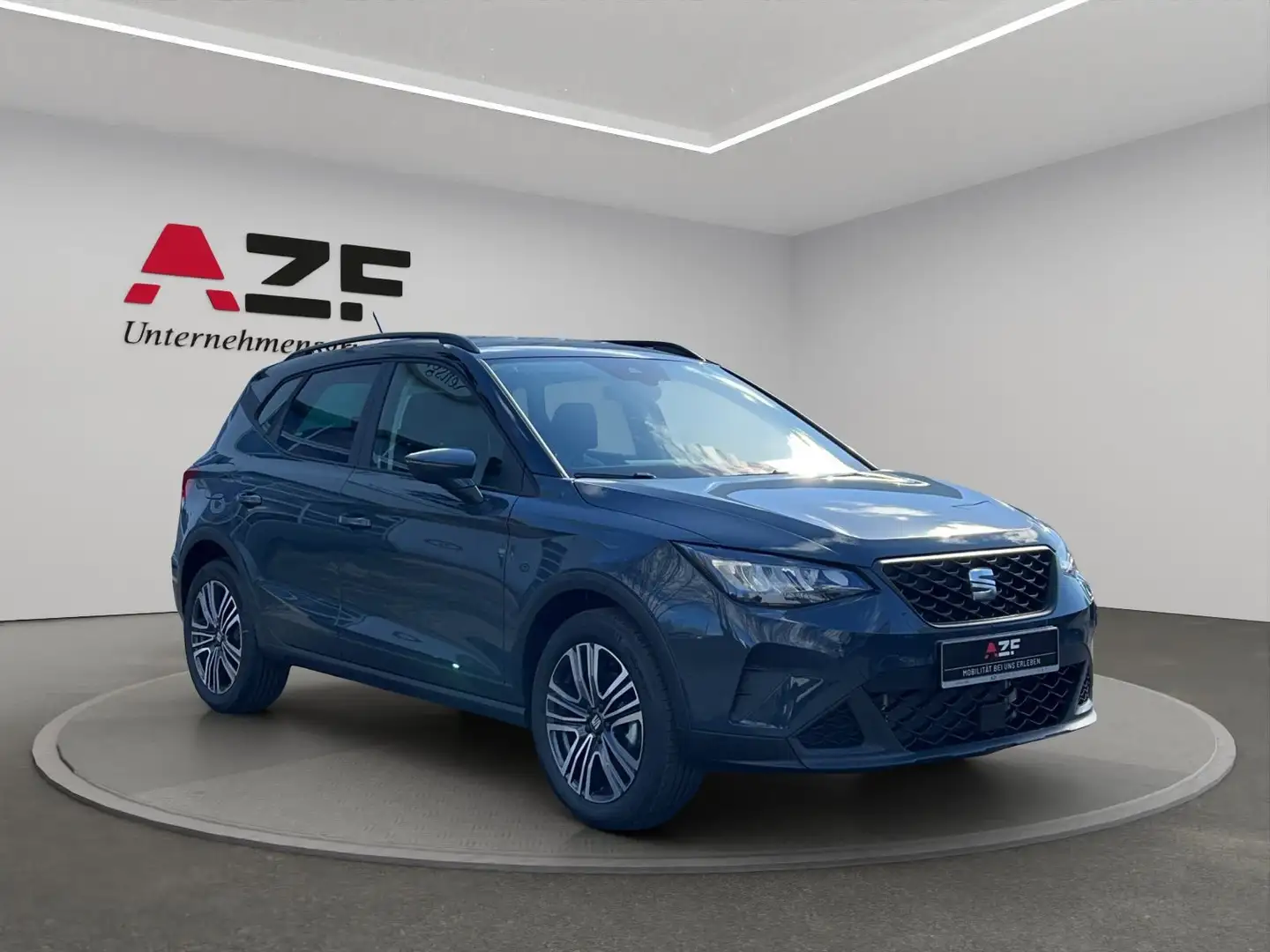 SEAT Arona Style Edition 1.0 TSI DSG+ACC+SHZ+FullLink Blau - 2