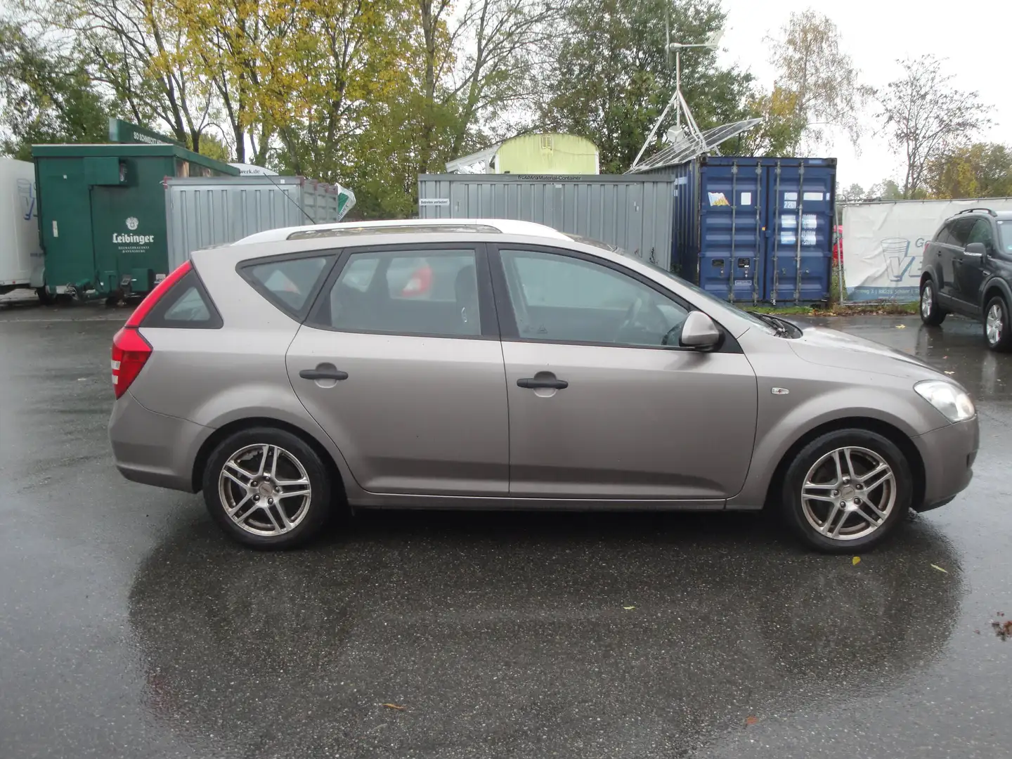 Kia Ceed / cee'd Gelb - 2