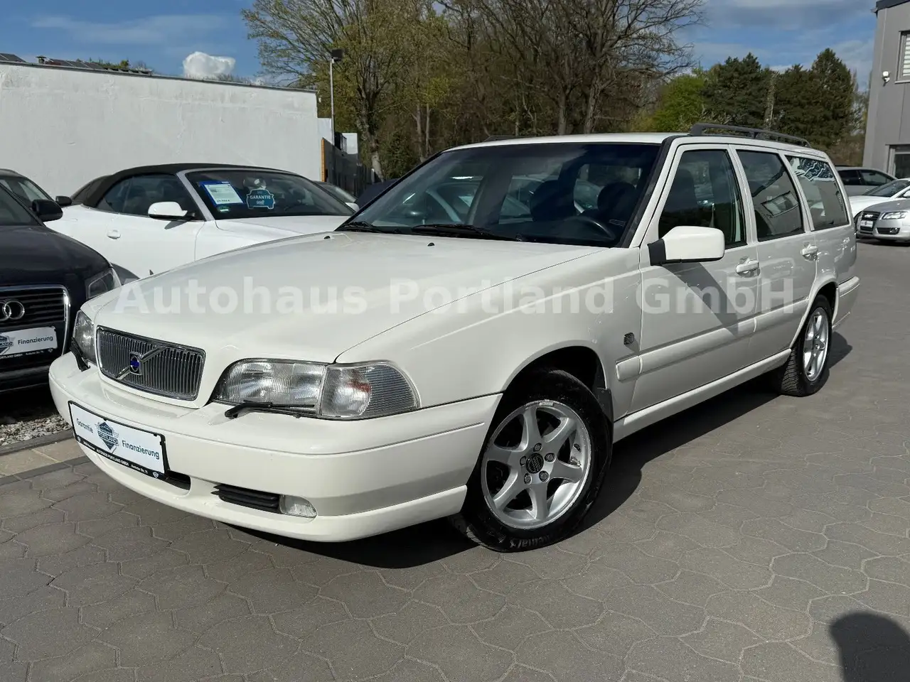 Volvo V70 2.5 Automatik Rarität/133TKM/1.Hand/SHZ/KLIM, foto 2
