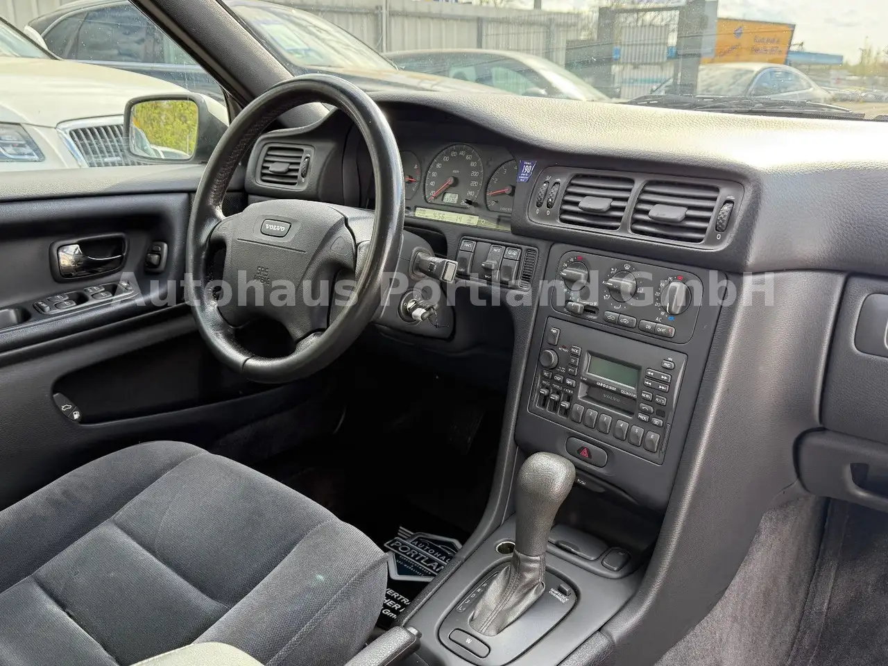 Volvo V70 2.5 Automatik Rarität/133TKM/1.Hand/SHZ/KLIM, foto 11