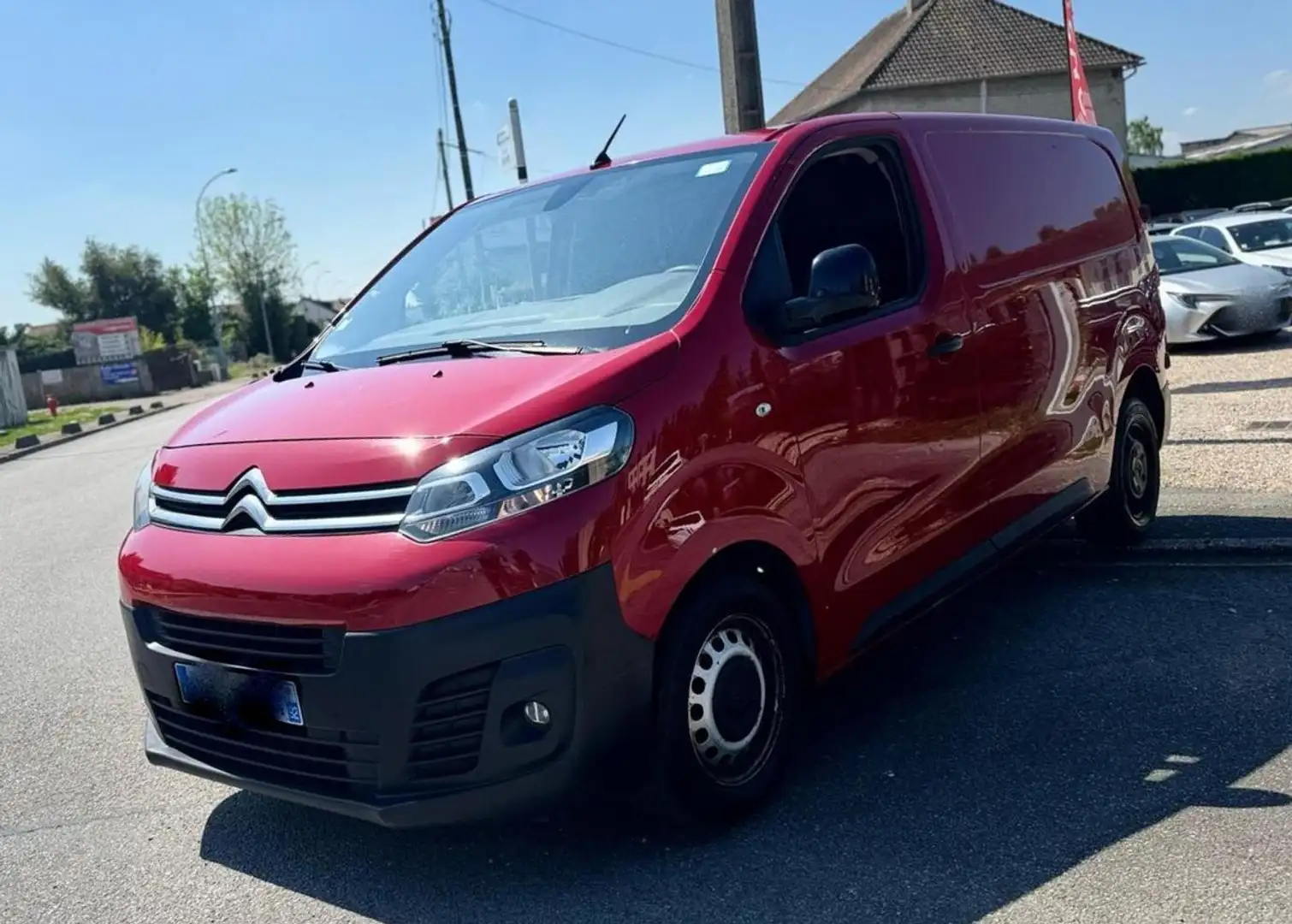 Citroen Jumpy BUSINESS 2.0 BLUEHDI 120CV Taille M DISTRIBUTION N Rouge - 1