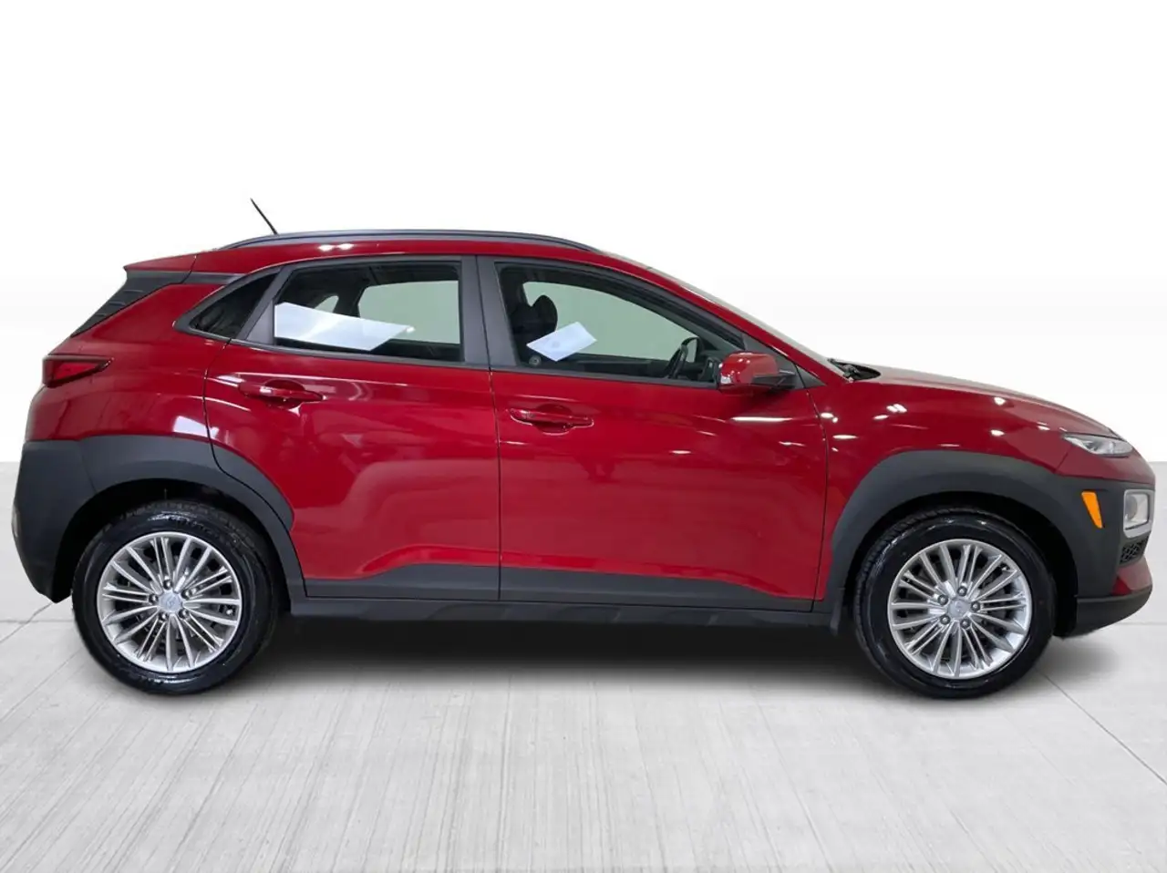 Hyundai KONA снимка Hyundai KONA