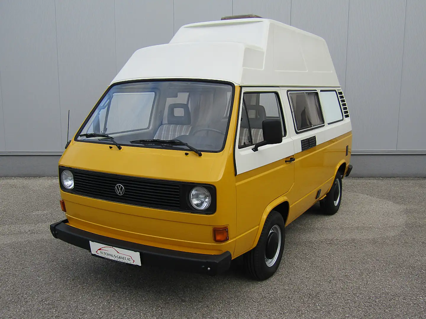 Volkswagen T3 Camping Hochdach Żółty - 1