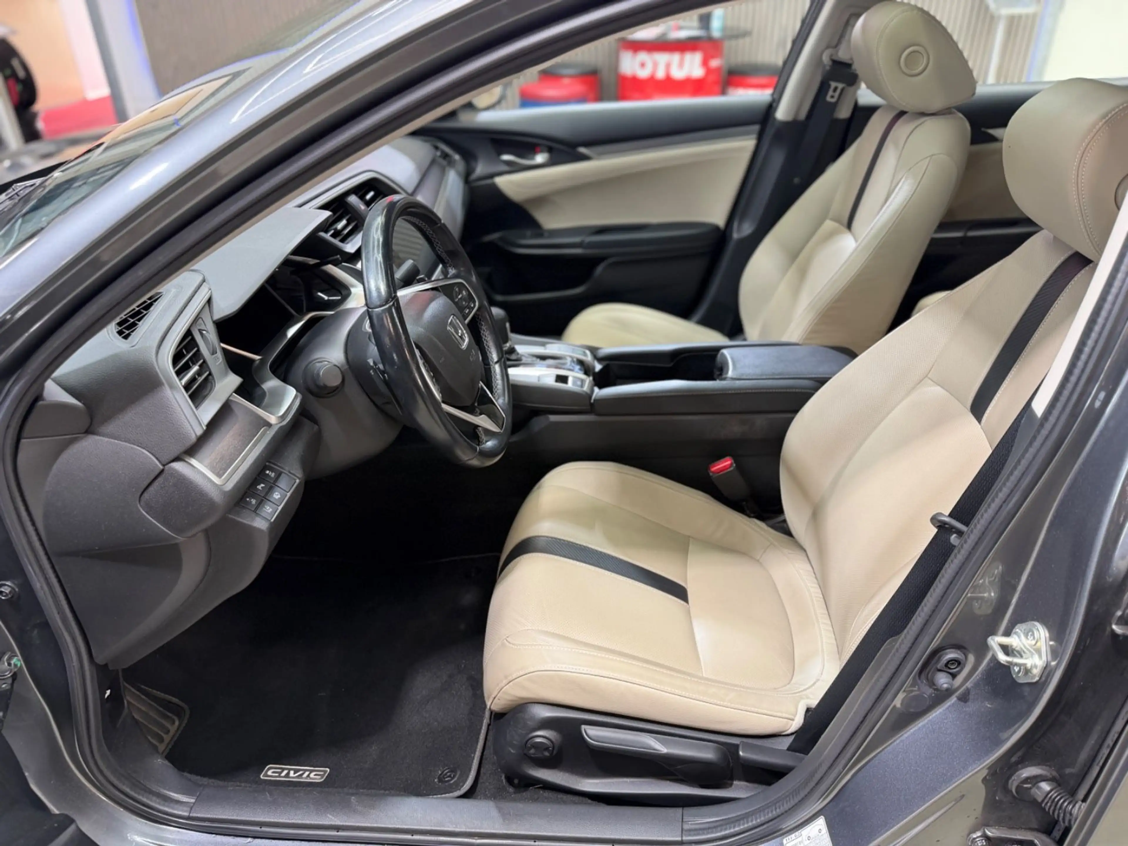 Honda Civic Lim. 4-trg. 1.5 Executive Keyless LED Kame — photo 15