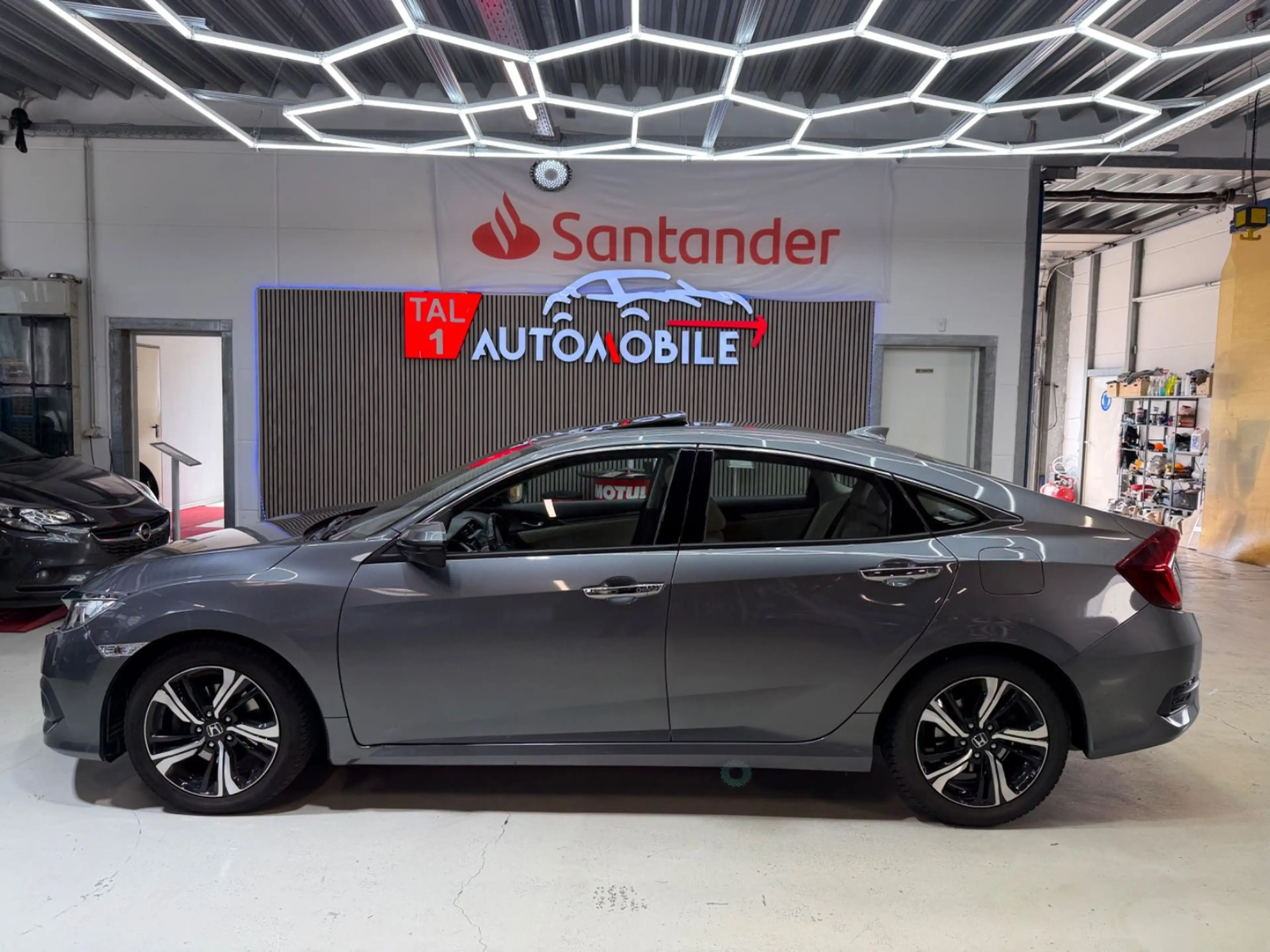 Honda Civic Lim. 4-trg. 1.5 Executive Keyless LED Kame — photo 12