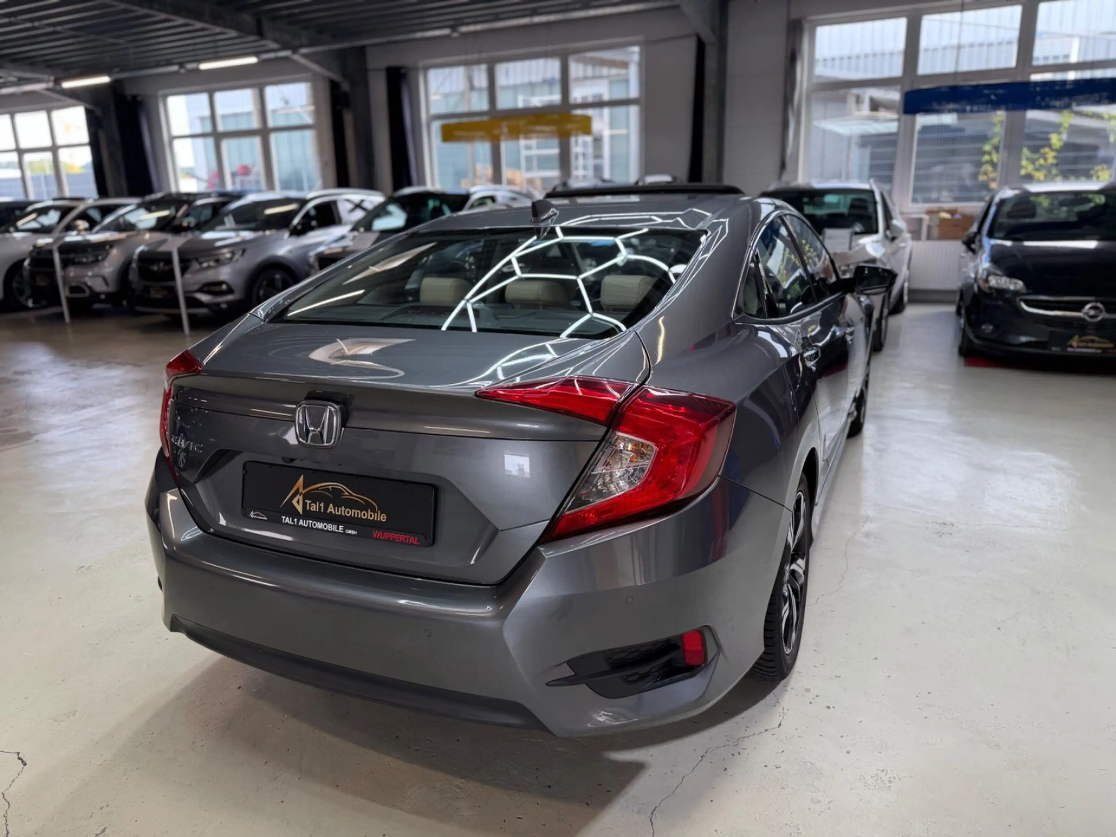 Honda Civic Lim. 4-trg. 1.5 Executive Keyless LED Kame — photo 8