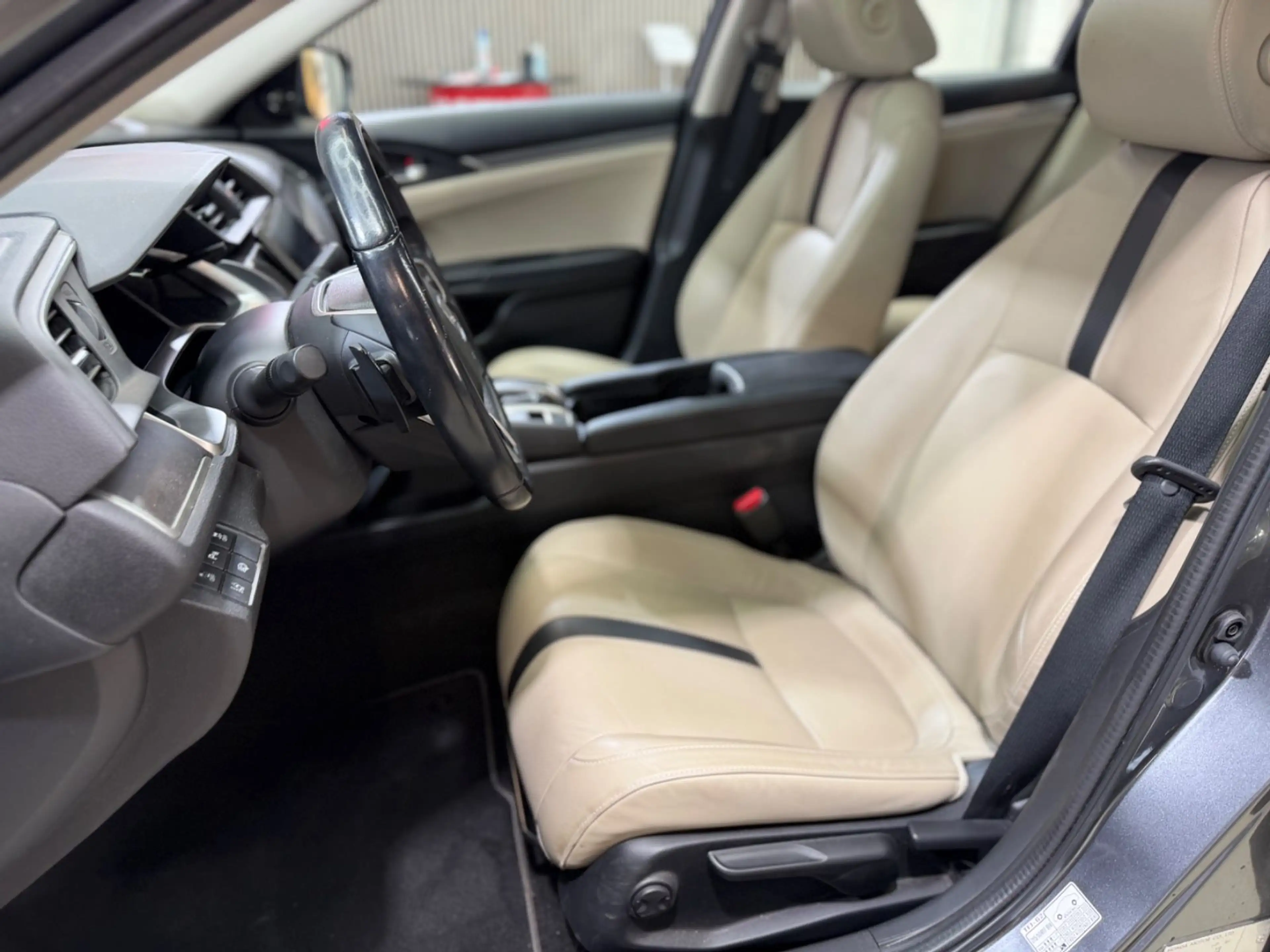 Honda Civic Lim. 4-trg. 1.5 Executive Keyless LED Kame — photo 14