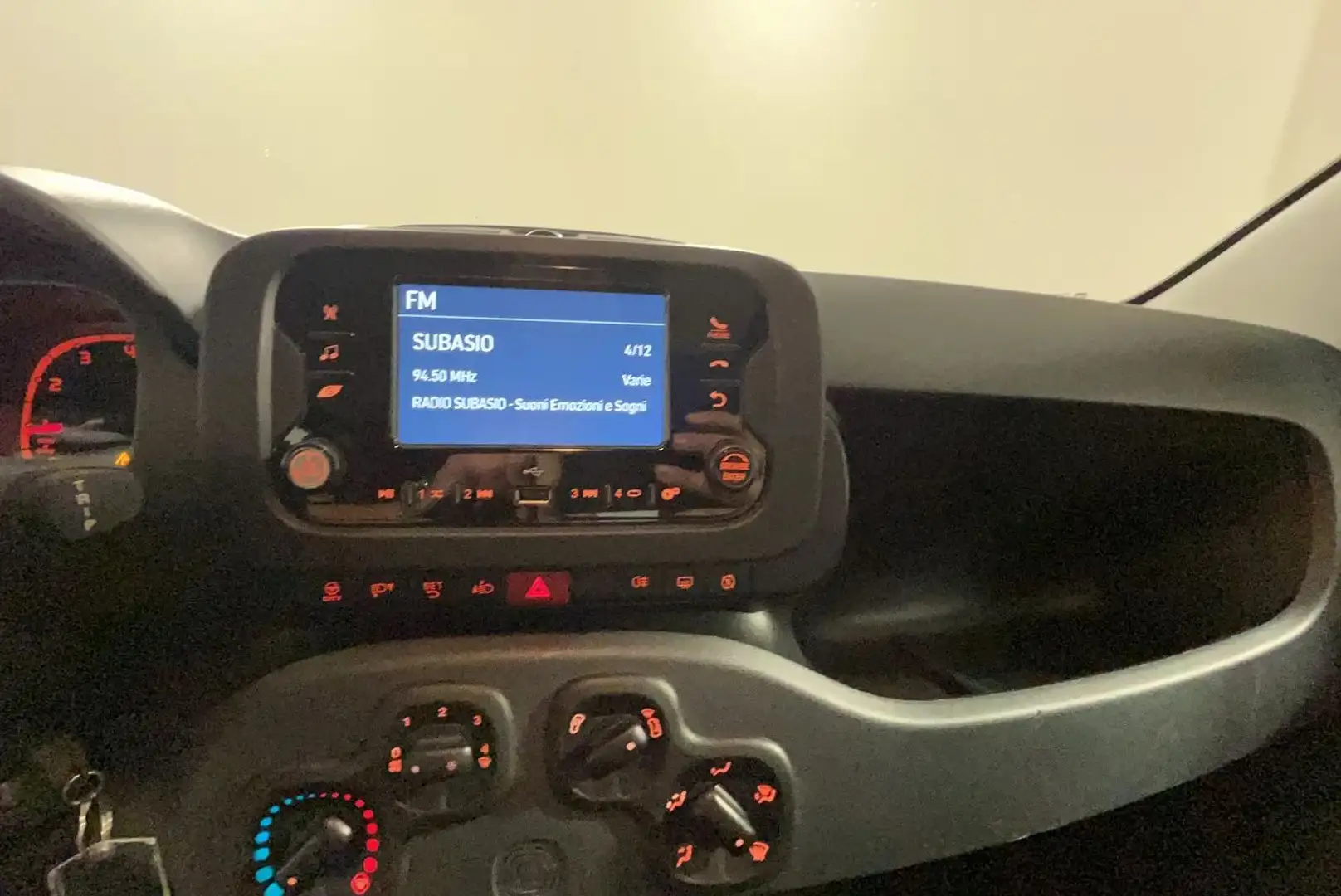 Fiat Panda Panda 1.0 FireFly Hybrid 70cv MY23 Bianco - 2