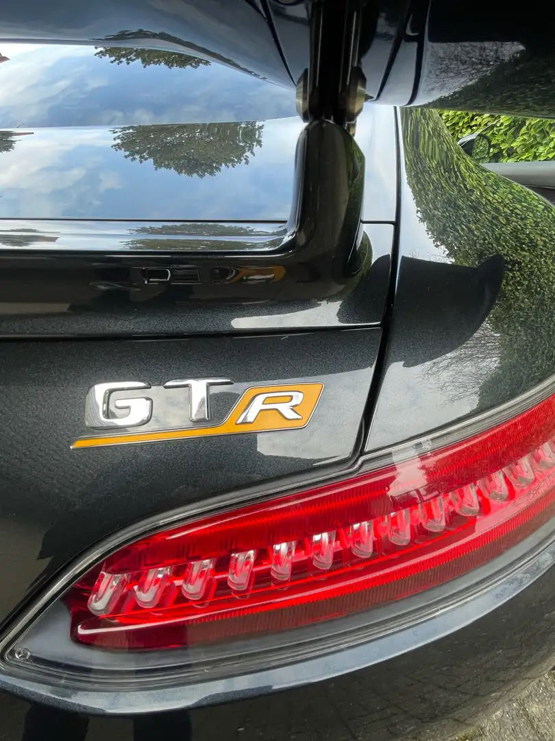 Mercedes-Benz AMG GT GTR 4.0 V8 BiTurbo Zwart - 1