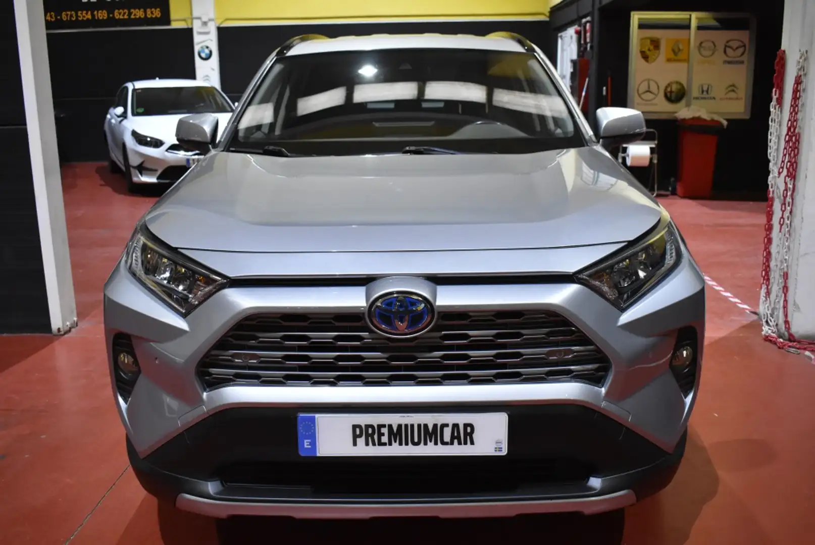 Toyota RAV 4 2.5 hybrid 2WD Business Gris - 2