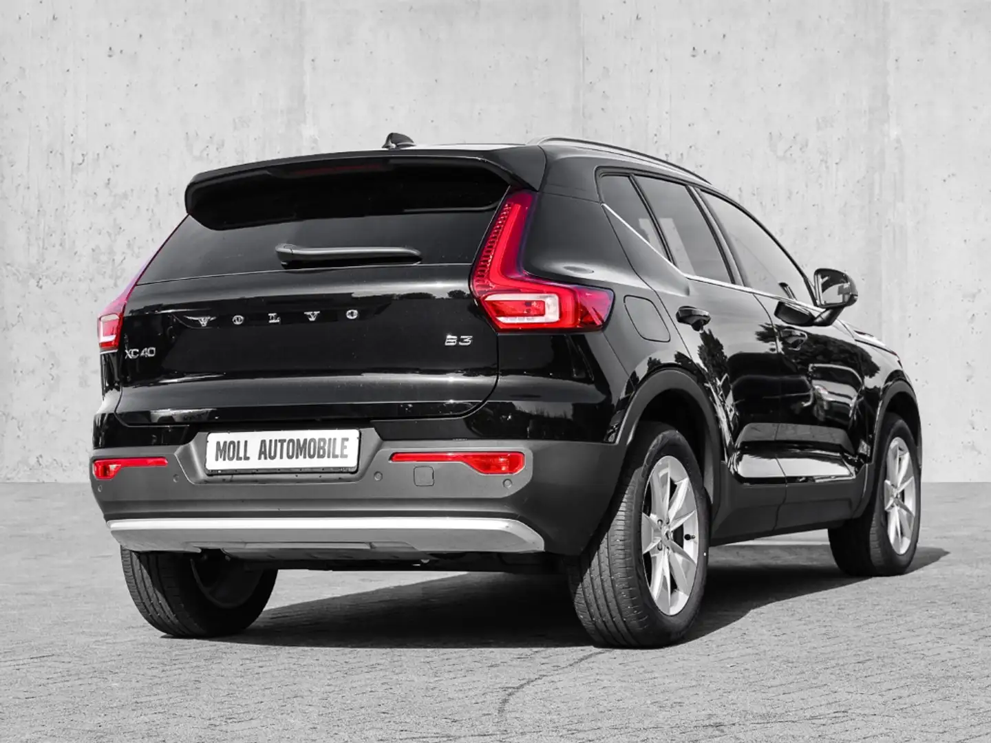 Volvo XC40 Plus Bright 2WD B3 EU6d digitales Cockpit Memory S Black - 2