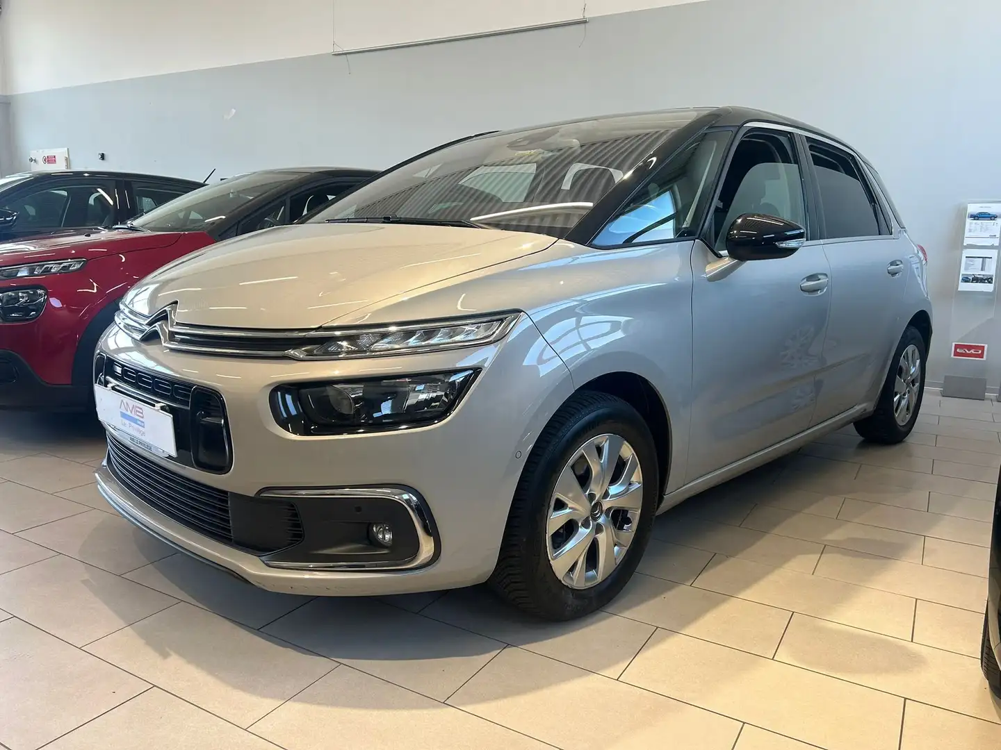 Citroen C4 Picasso 1.2 puretech Shine s Argintiu - 2