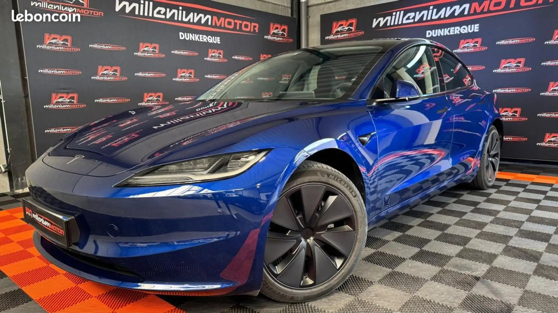 Tesla Model 3 rwd standard 225 kw garantie 6 mois Bleu - 1