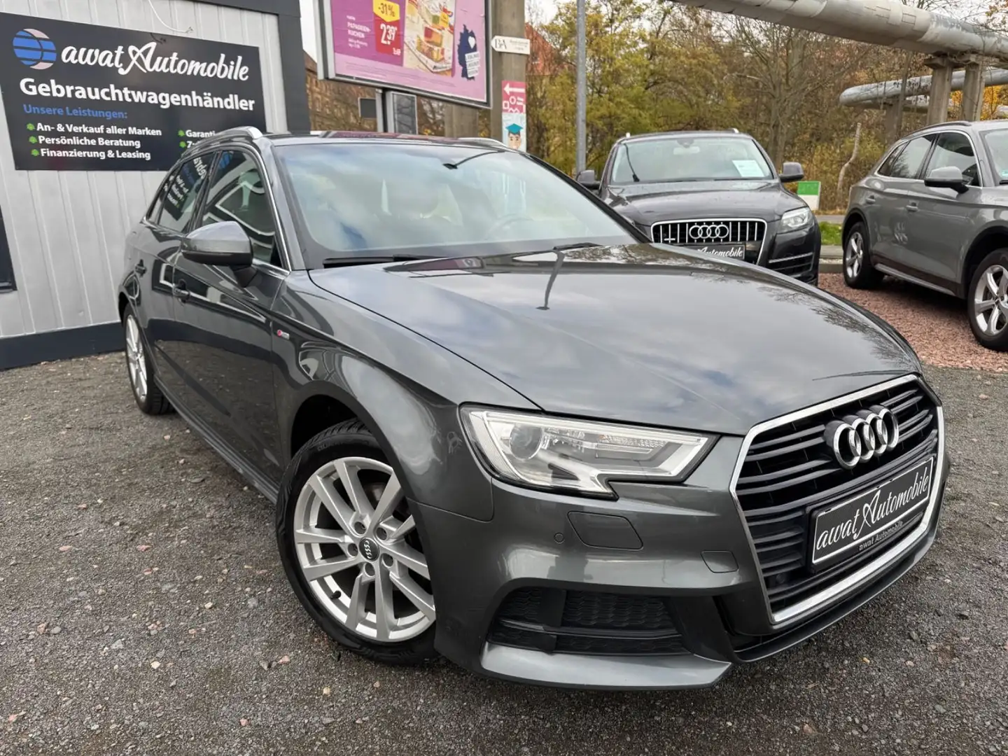 Audi A3 Sportback S line Sport-Paket / Plus Grau - 1