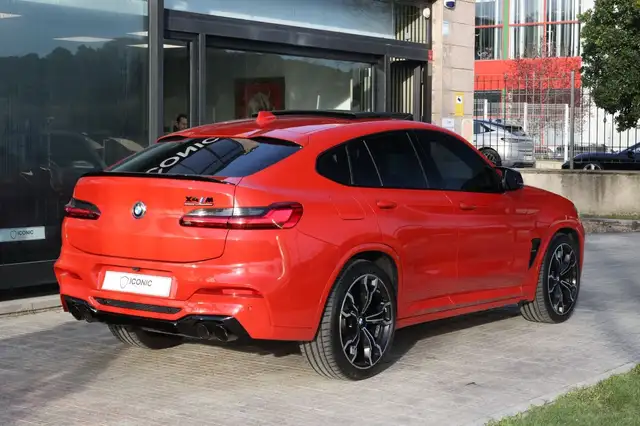 BMW X4 M view 9