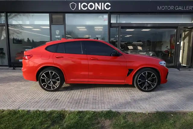 BMW X4 M view 2