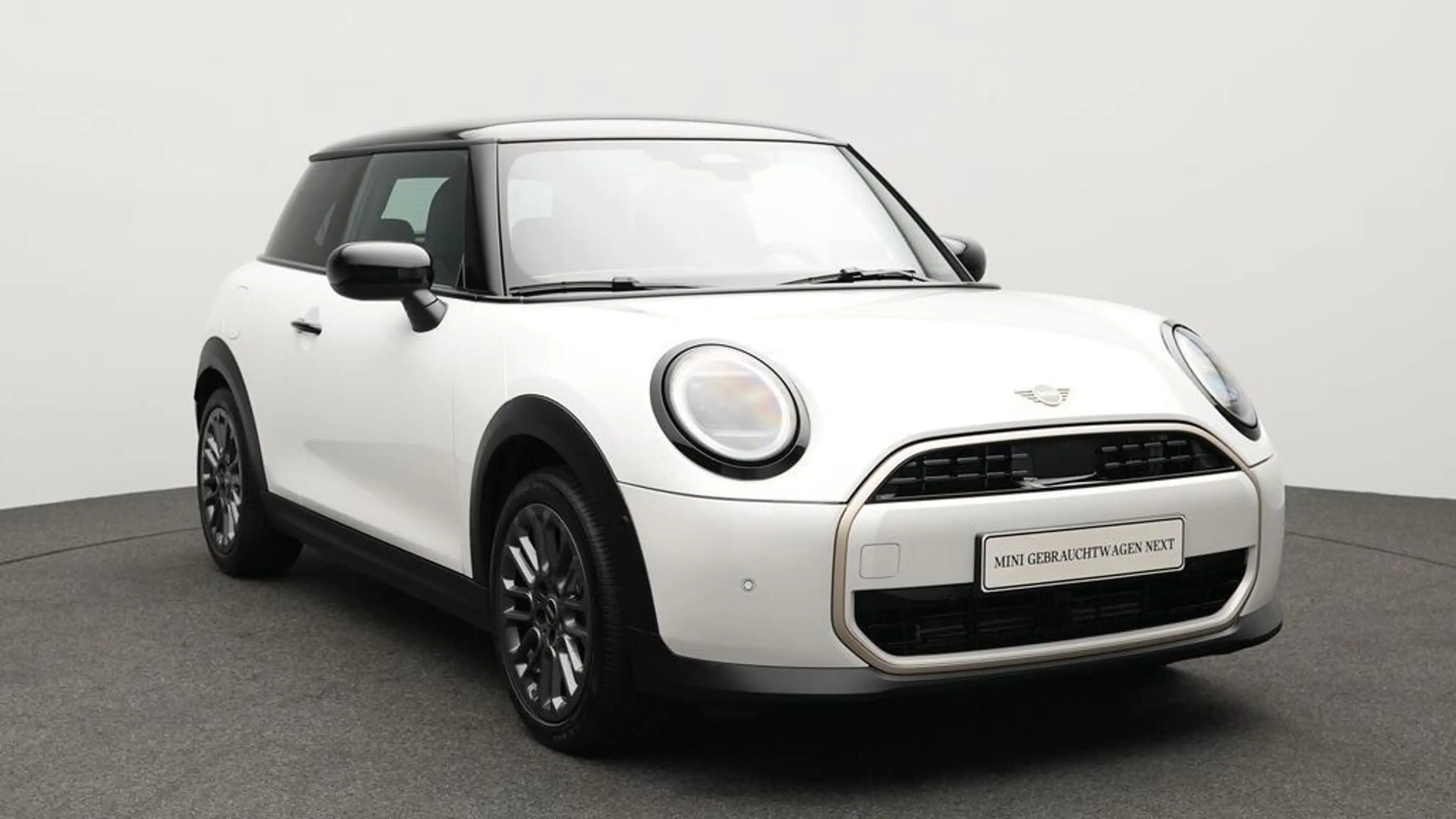MINI Cooper C Favoured Trim — photo 15
