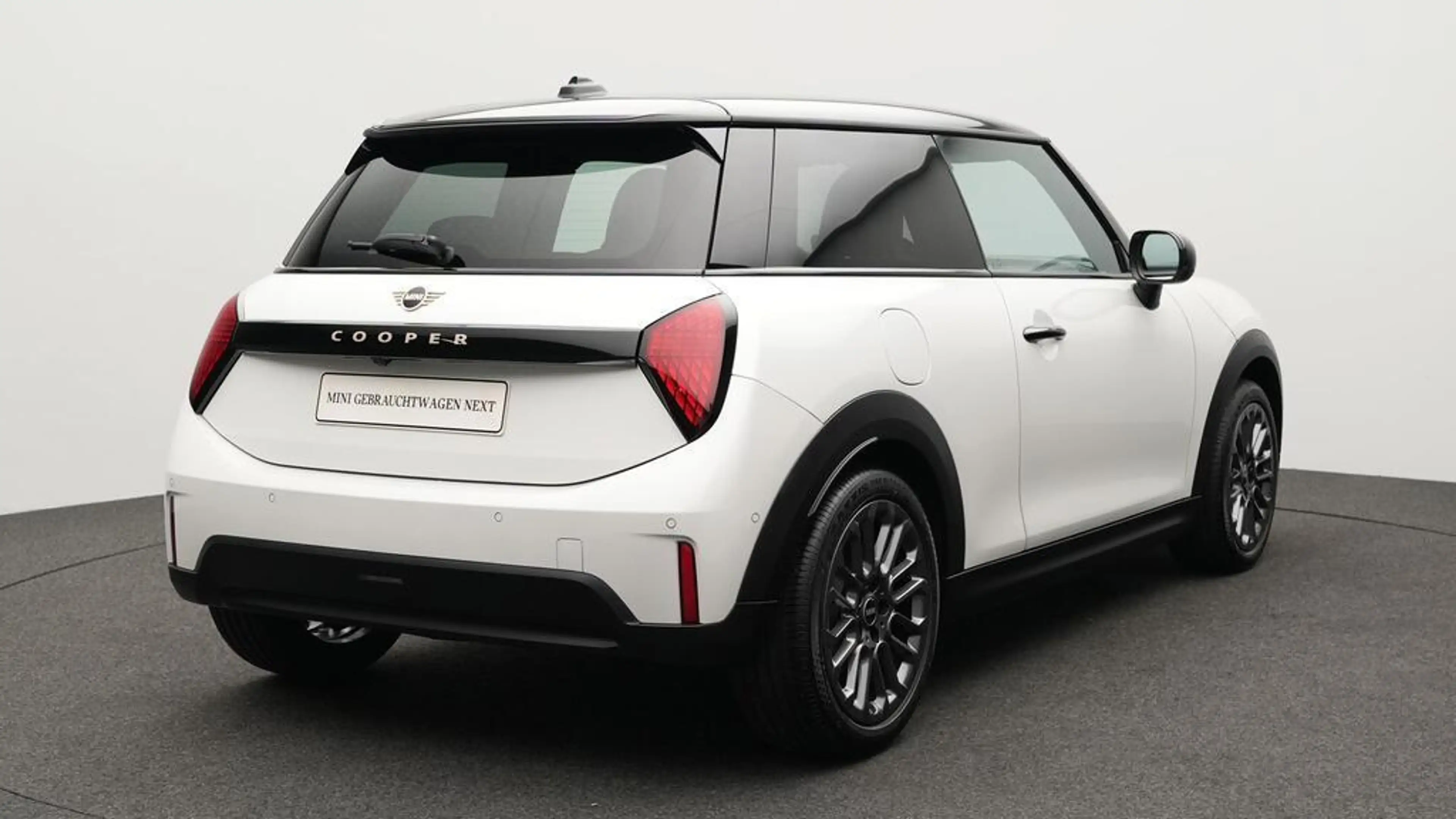 MINI Cooper C Favoured Trim — photo 7
