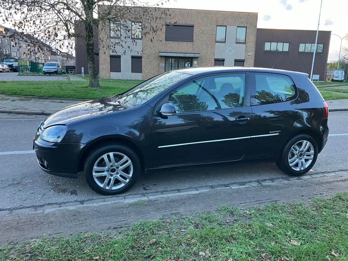 Volkswagen Golf 1.4 - Airco - Cruise Controle + Keuring - Garantie Schwarz - 2