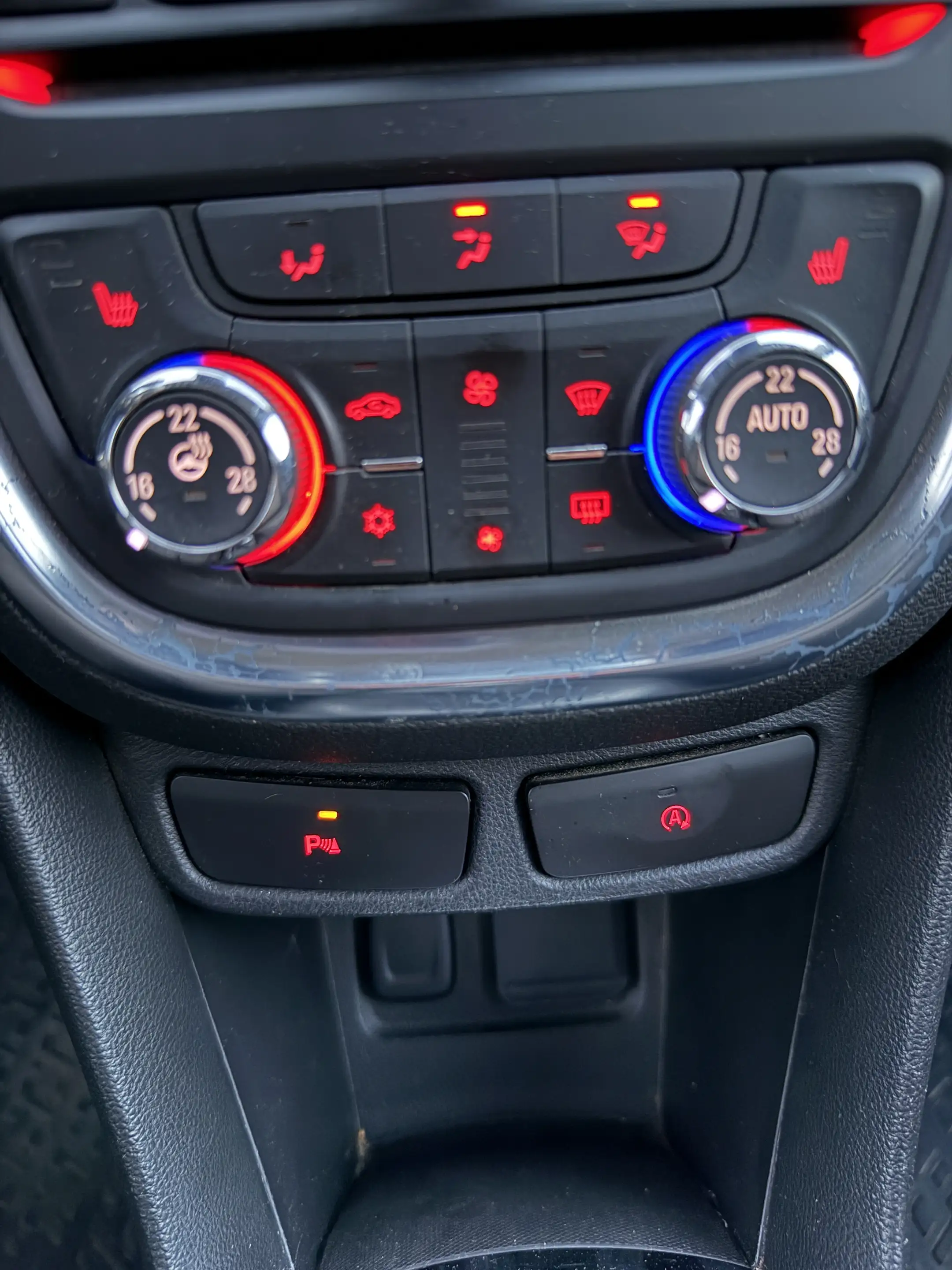 Opel Mokka Edition ecoFlex — photo 14