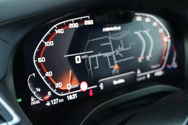 BMW X4 M M40d | Panorama | Head-Up | M-Performance Technik Ansicht 19